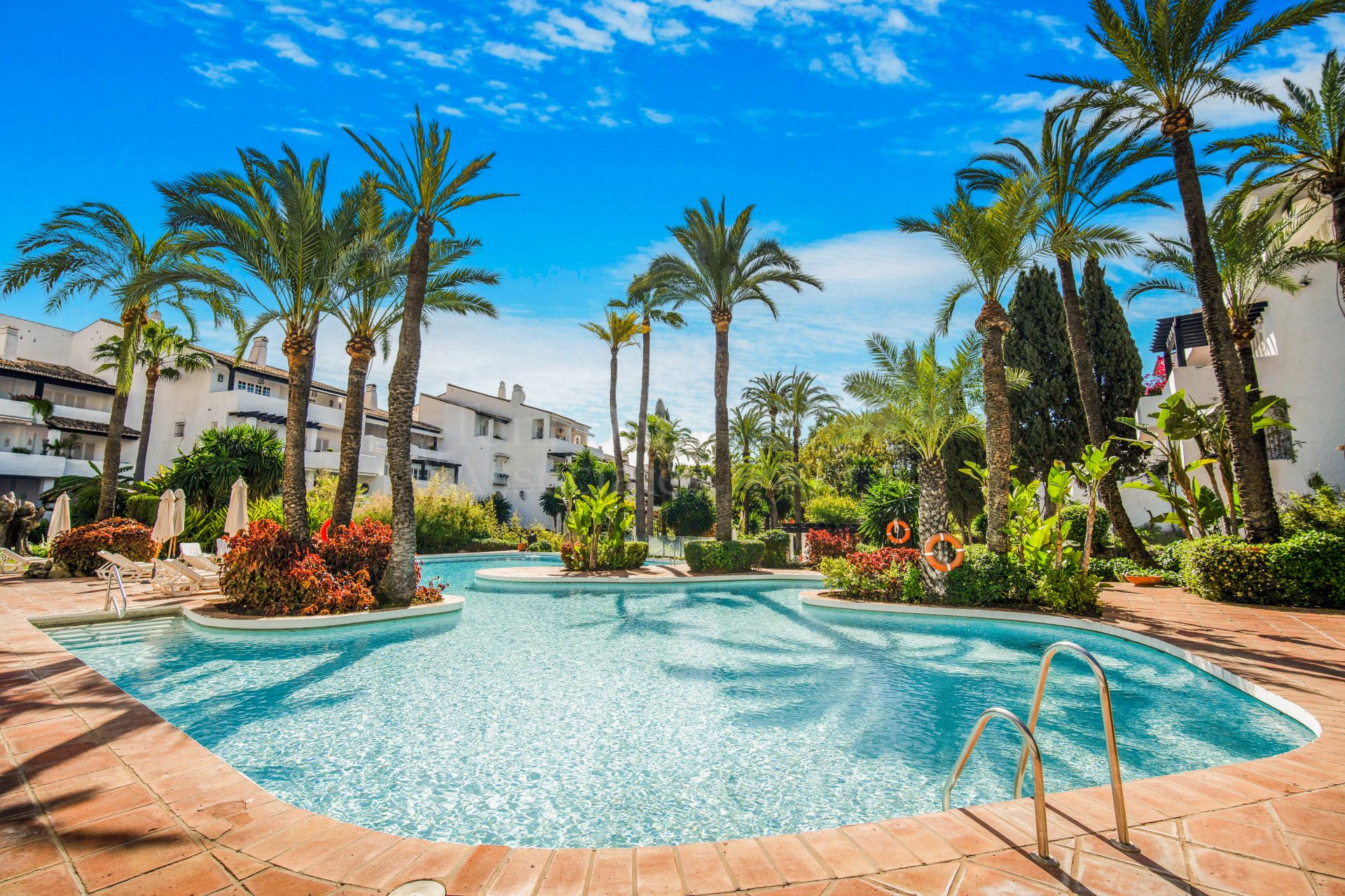 Apartment in Hotel Puente Romano, Marbella
