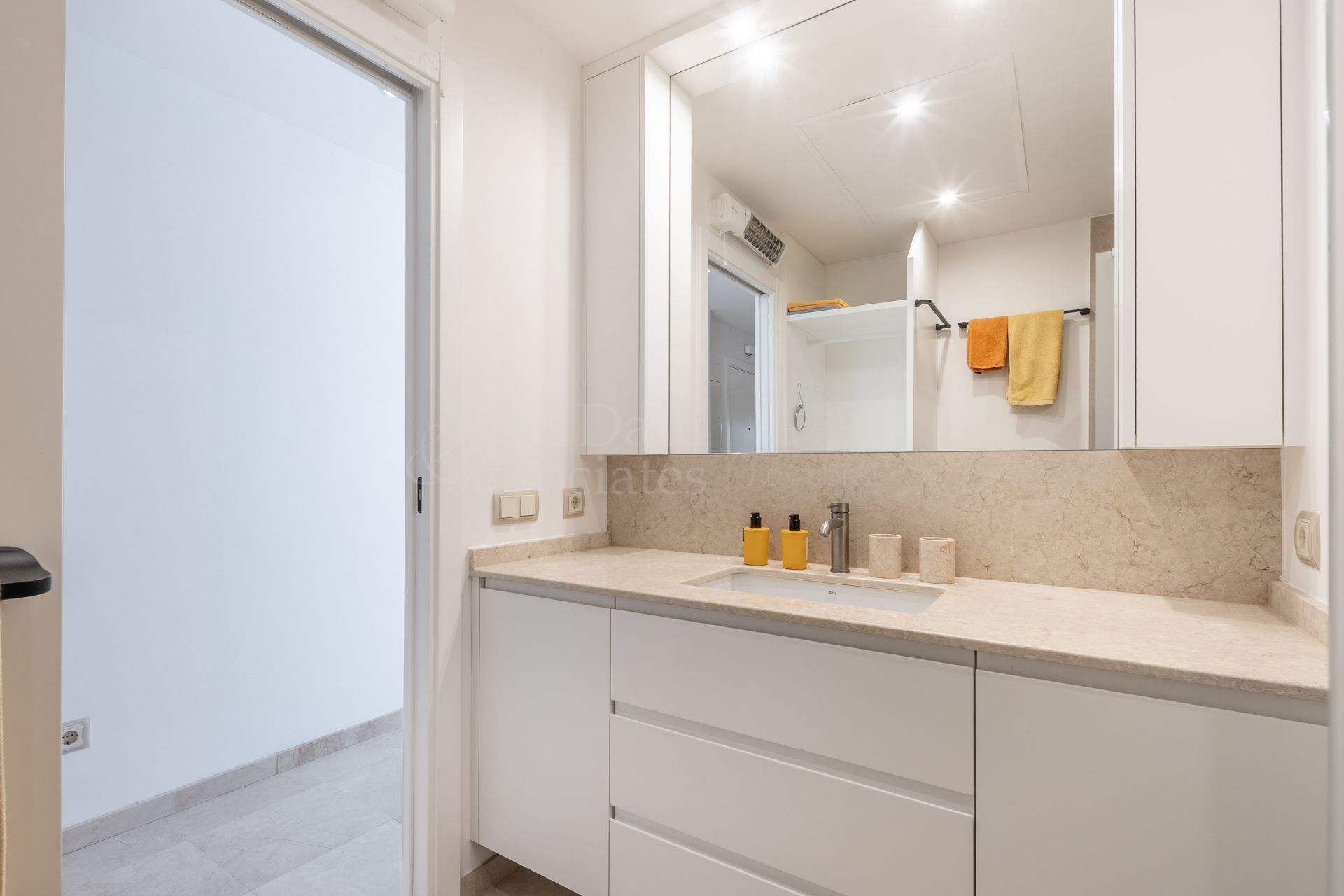 Apartment in Hotel Puente Romano, Marbella