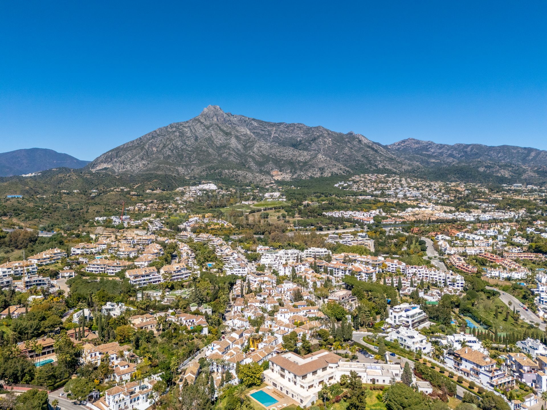 Town House in Lomas Pueblo, Marbella