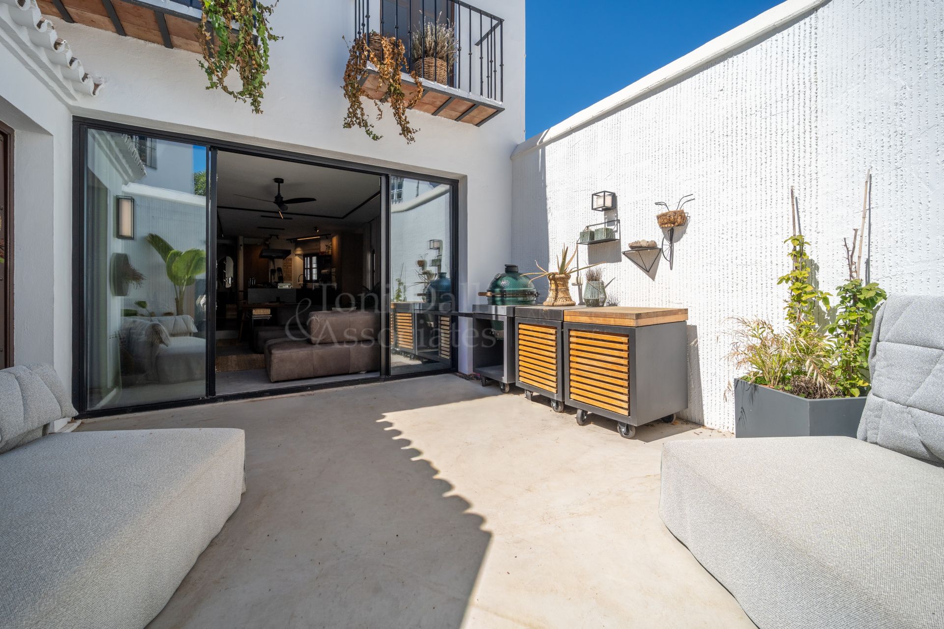 Town House in Lomas Pueblo, Marbella