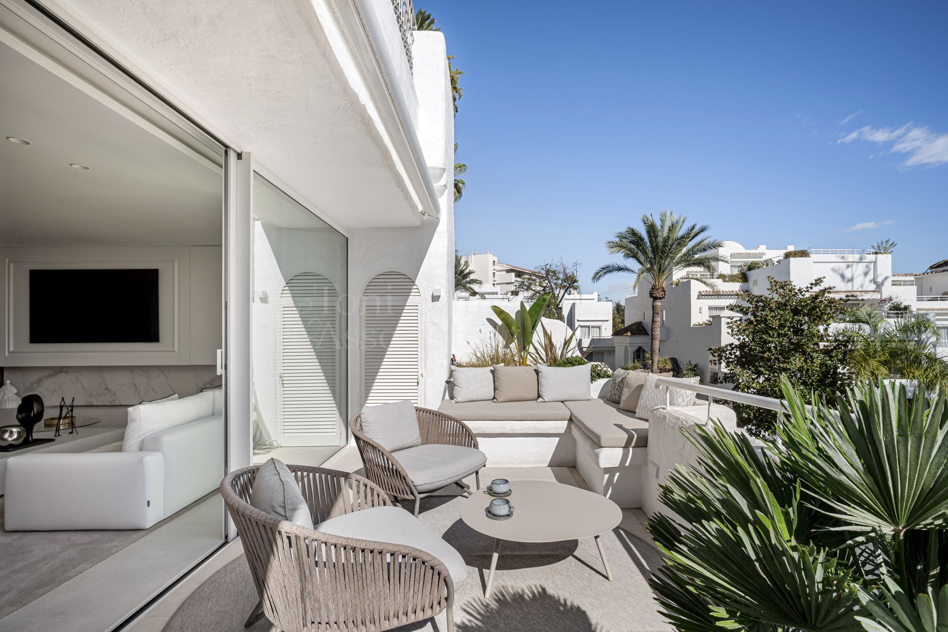 Penthouse in Alhambra del Mar, Marbella
