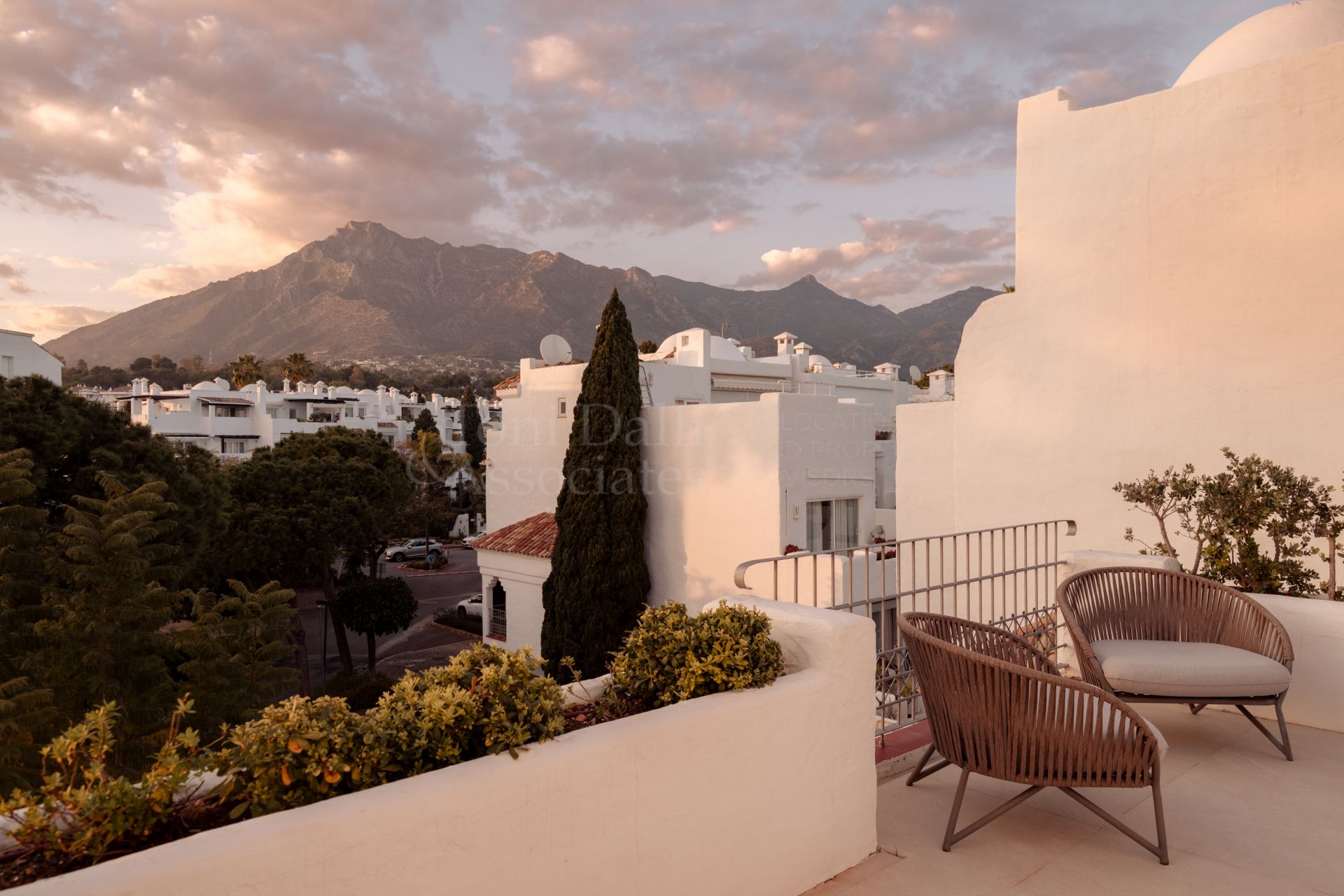 Penthouse in Alhambra del Mar, Marbella
