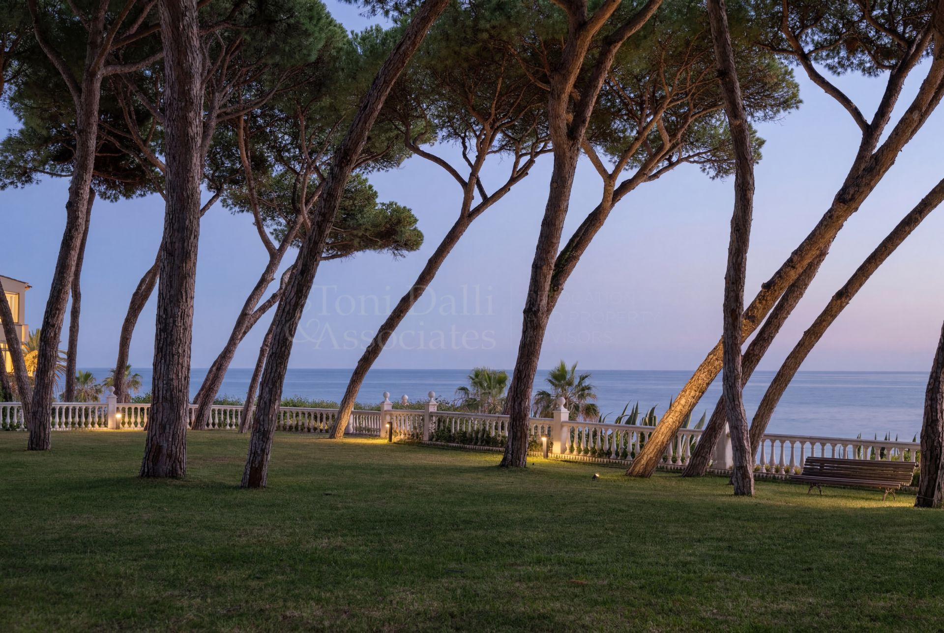 Penthouse in Alhambra del Mar, Marbella
