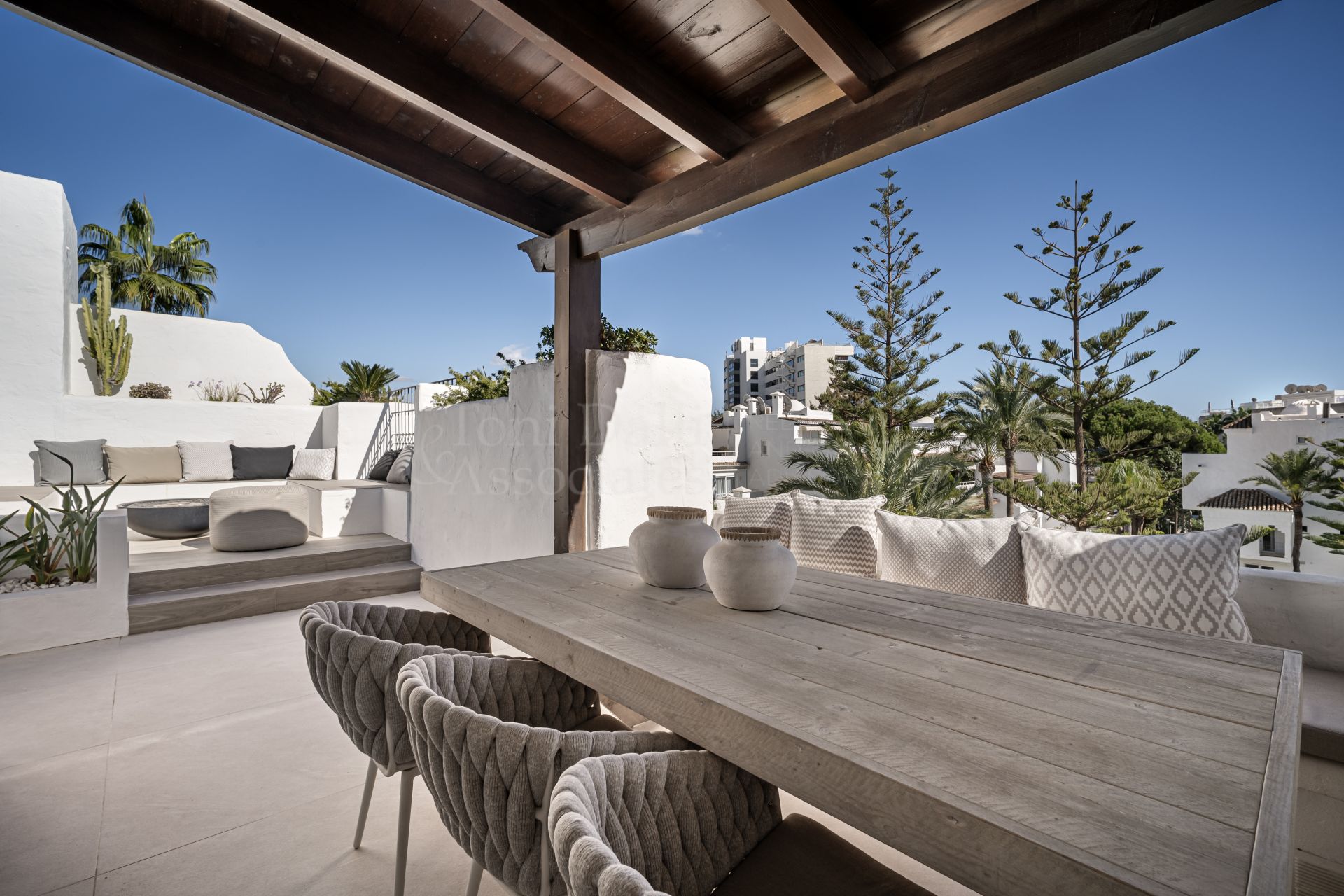 Penthouse in Alhambra del Mar, Marbella