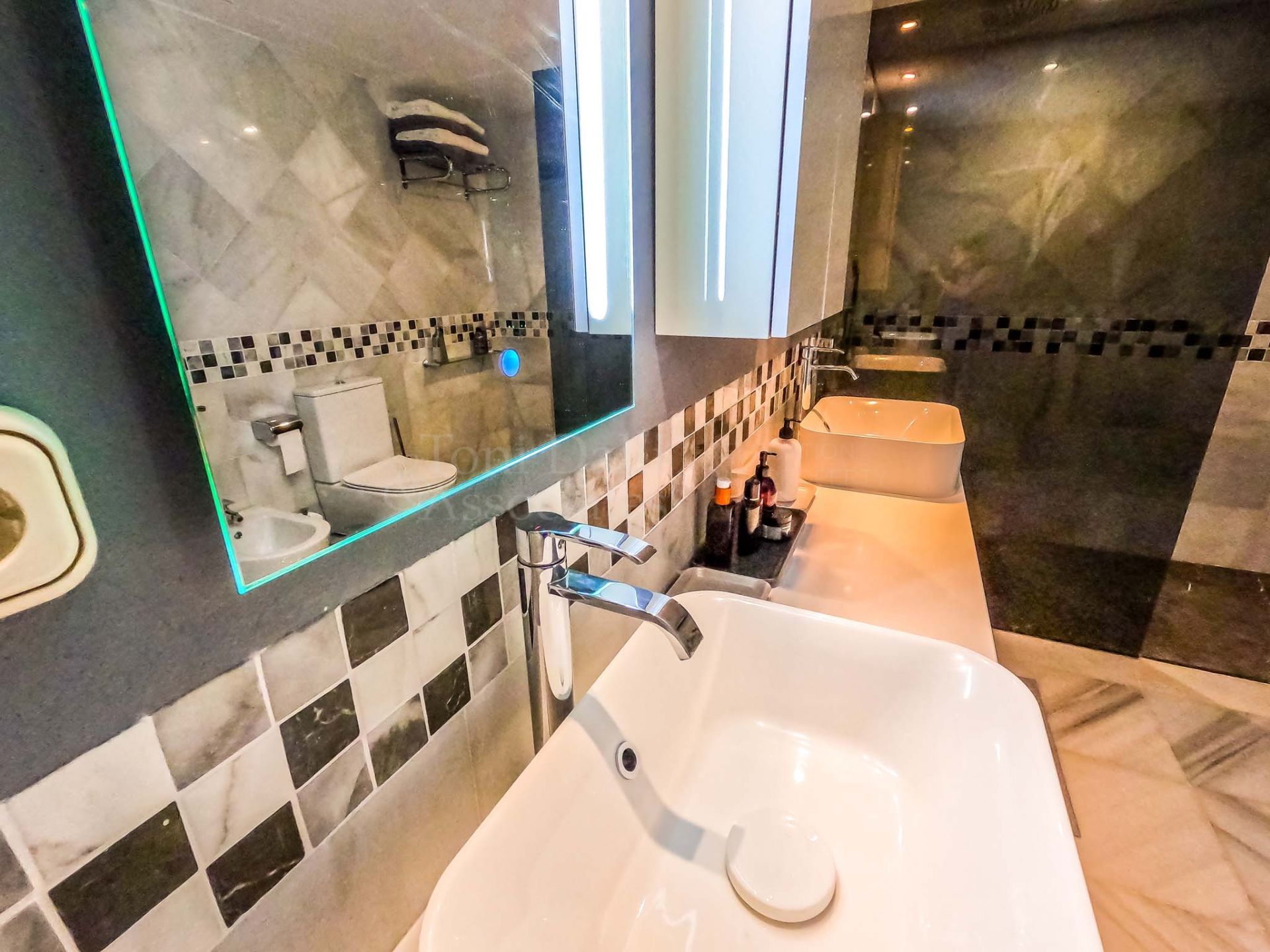 Penthouse in Monte Halcones, Benahavis