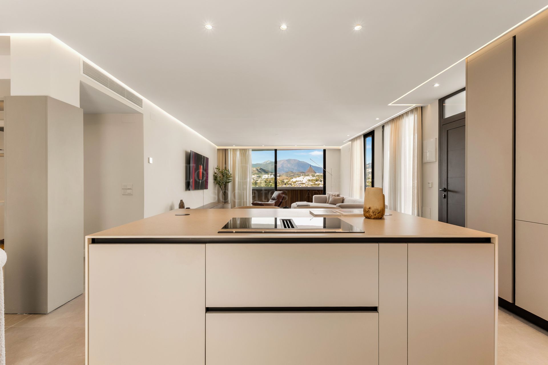 Penthouse in Jardines de Andalucia, Marbella