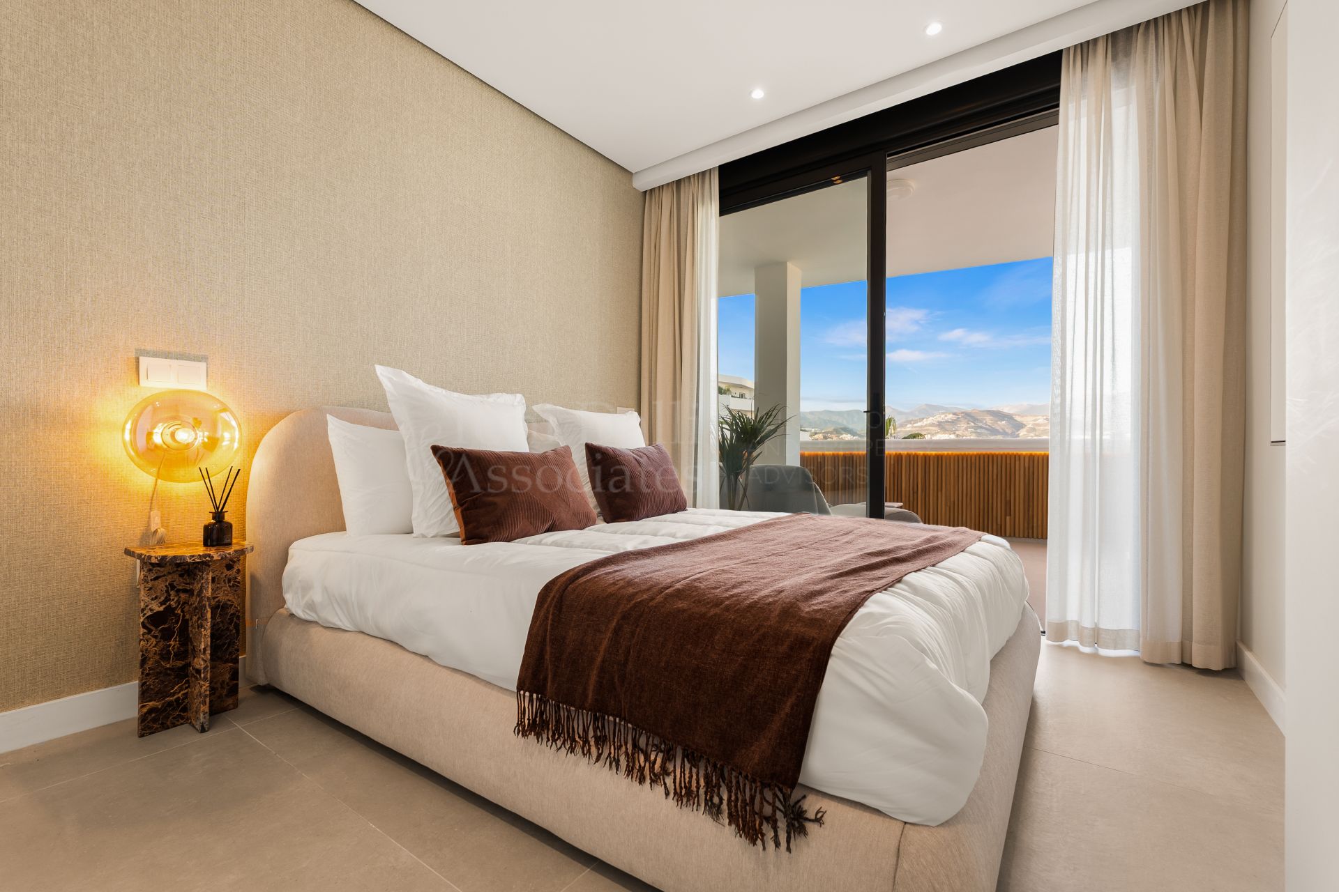 Penthouse in Jardines de Andalucia, Marbella