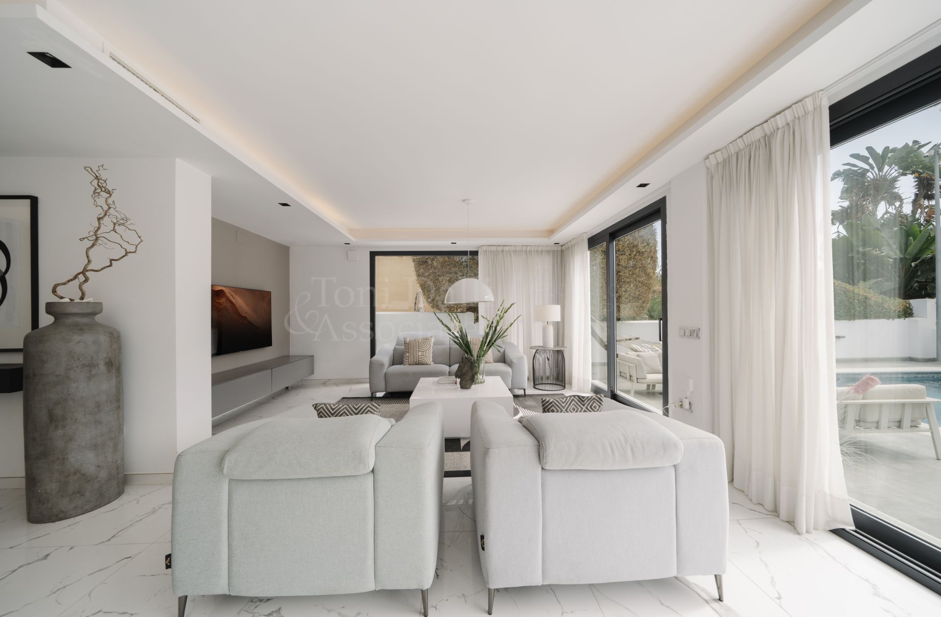 Villa in Nueva Andalucia, Marbella
