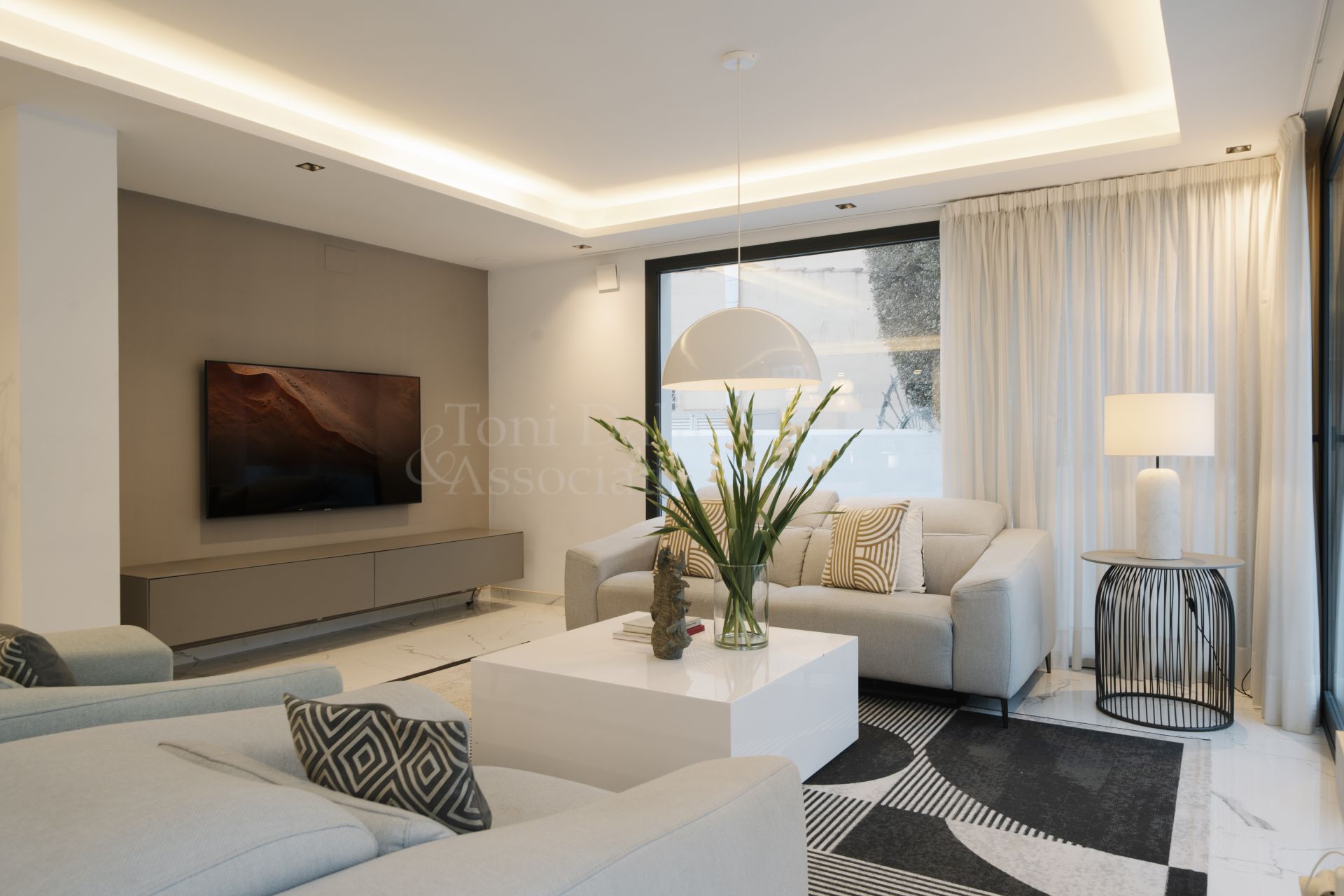 Villa in Nueva Andalucia, Marbella