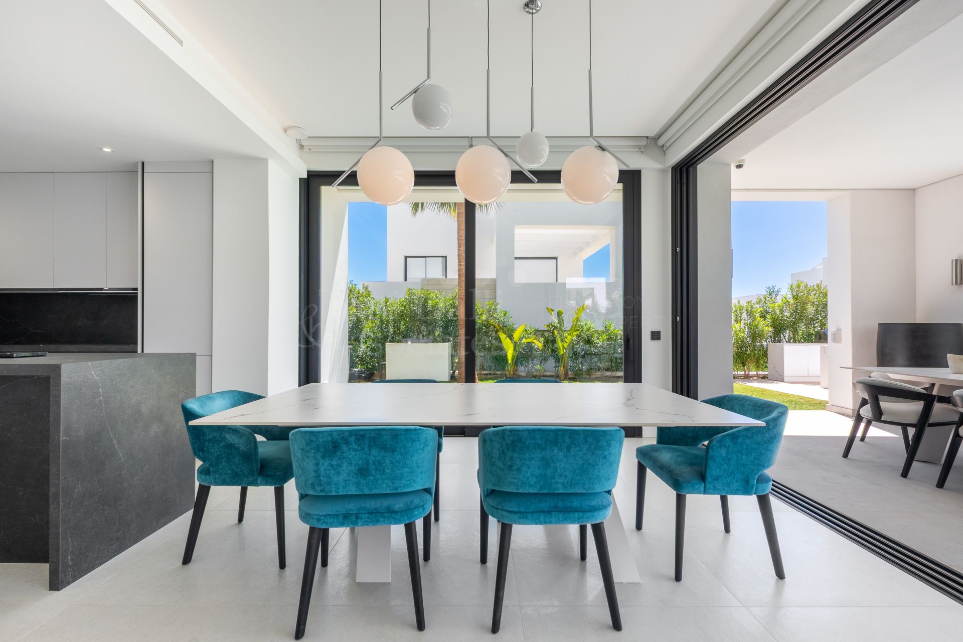 Villa in La Finca de Marbella, Marbella