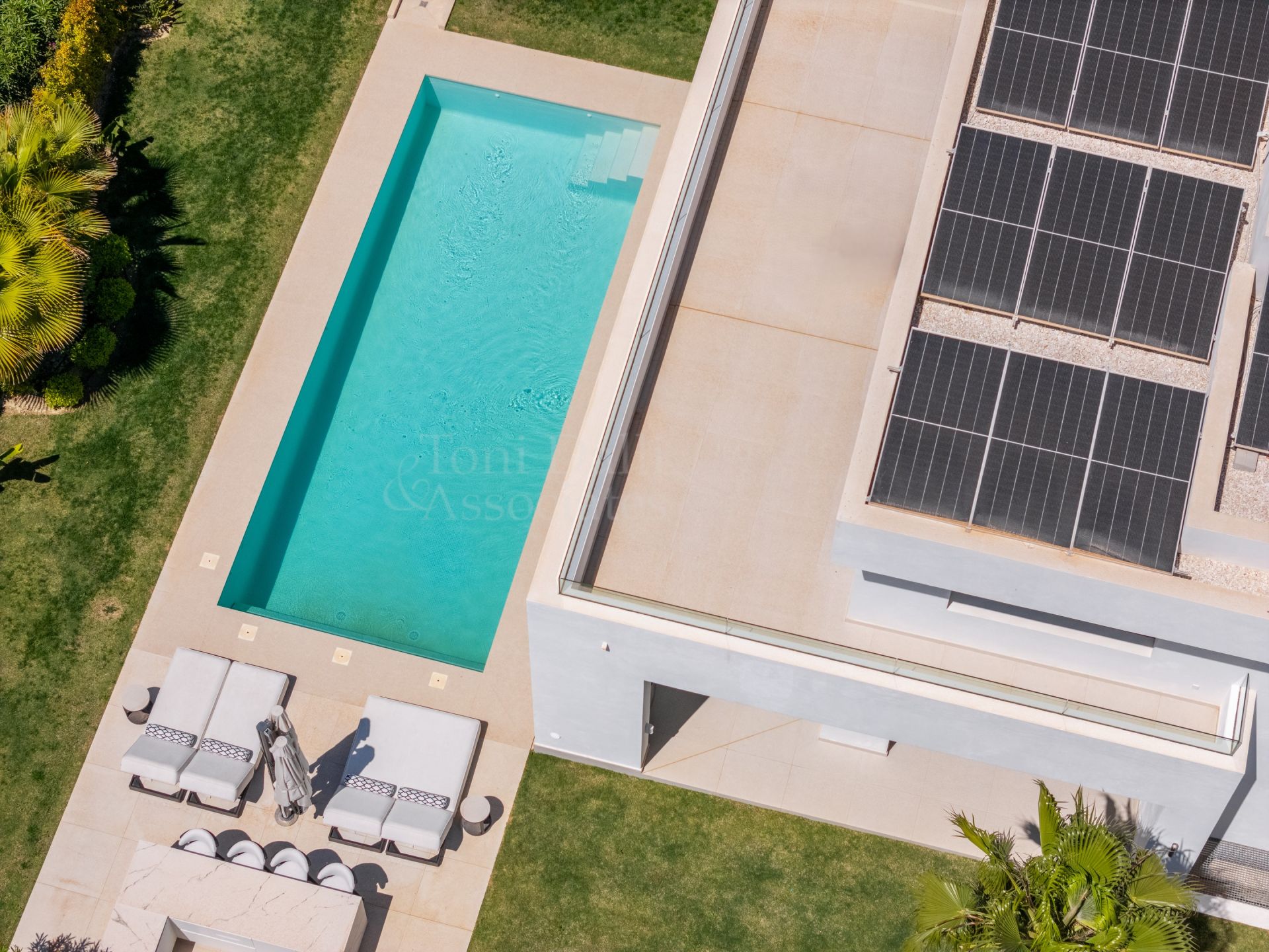 Villa in La Finca de Marbella, Marbella