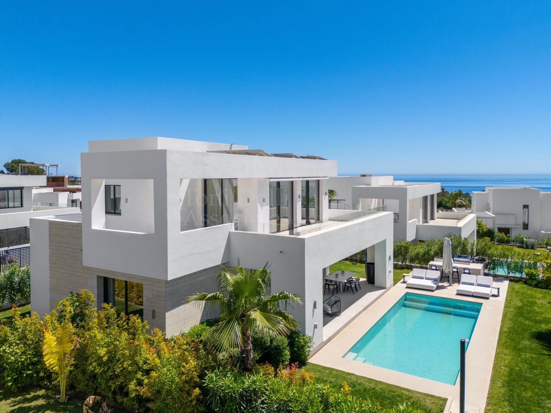 Villa in La Finca de Marbella, Marbella