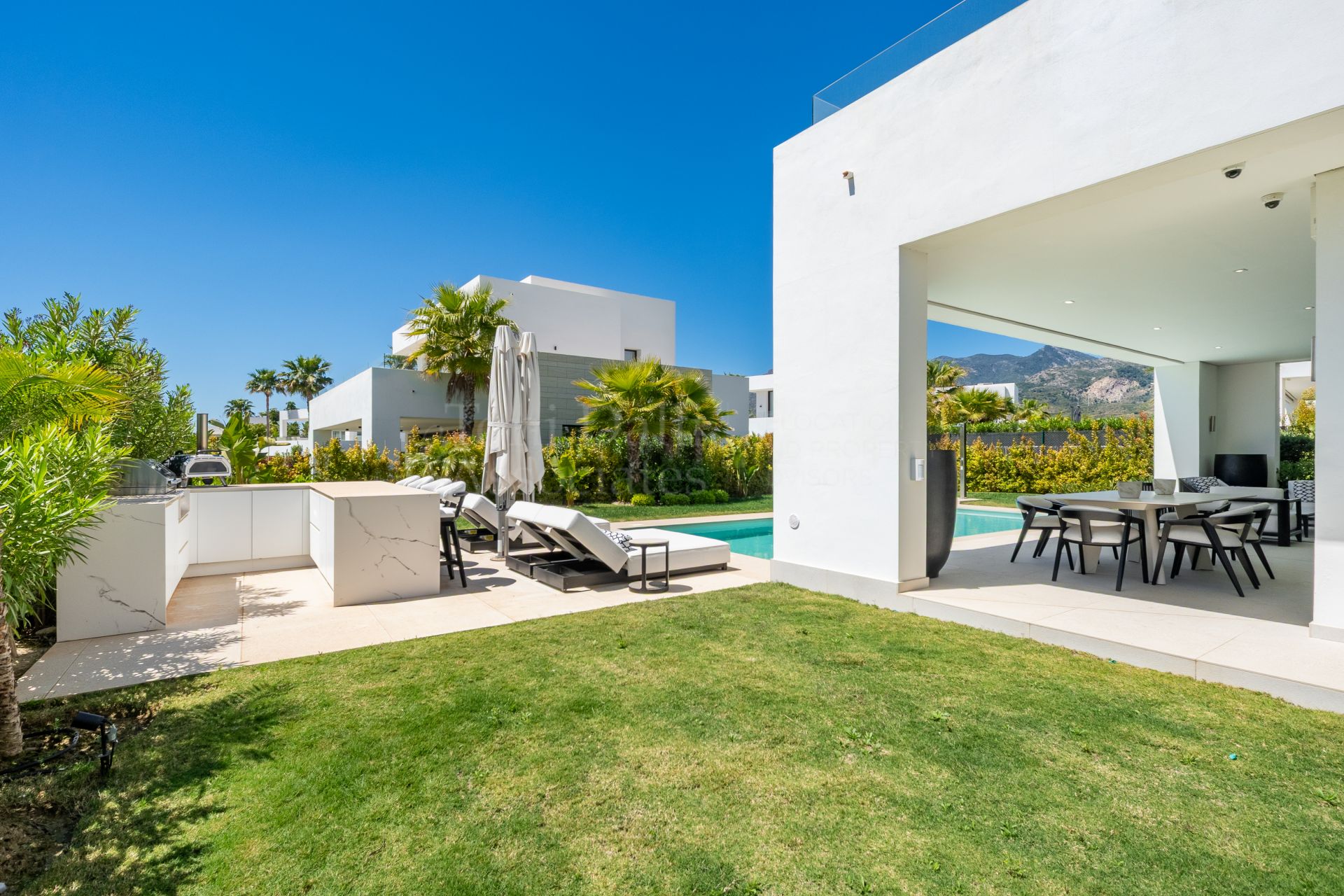 Villa in La Finca de Marbella, Marbella