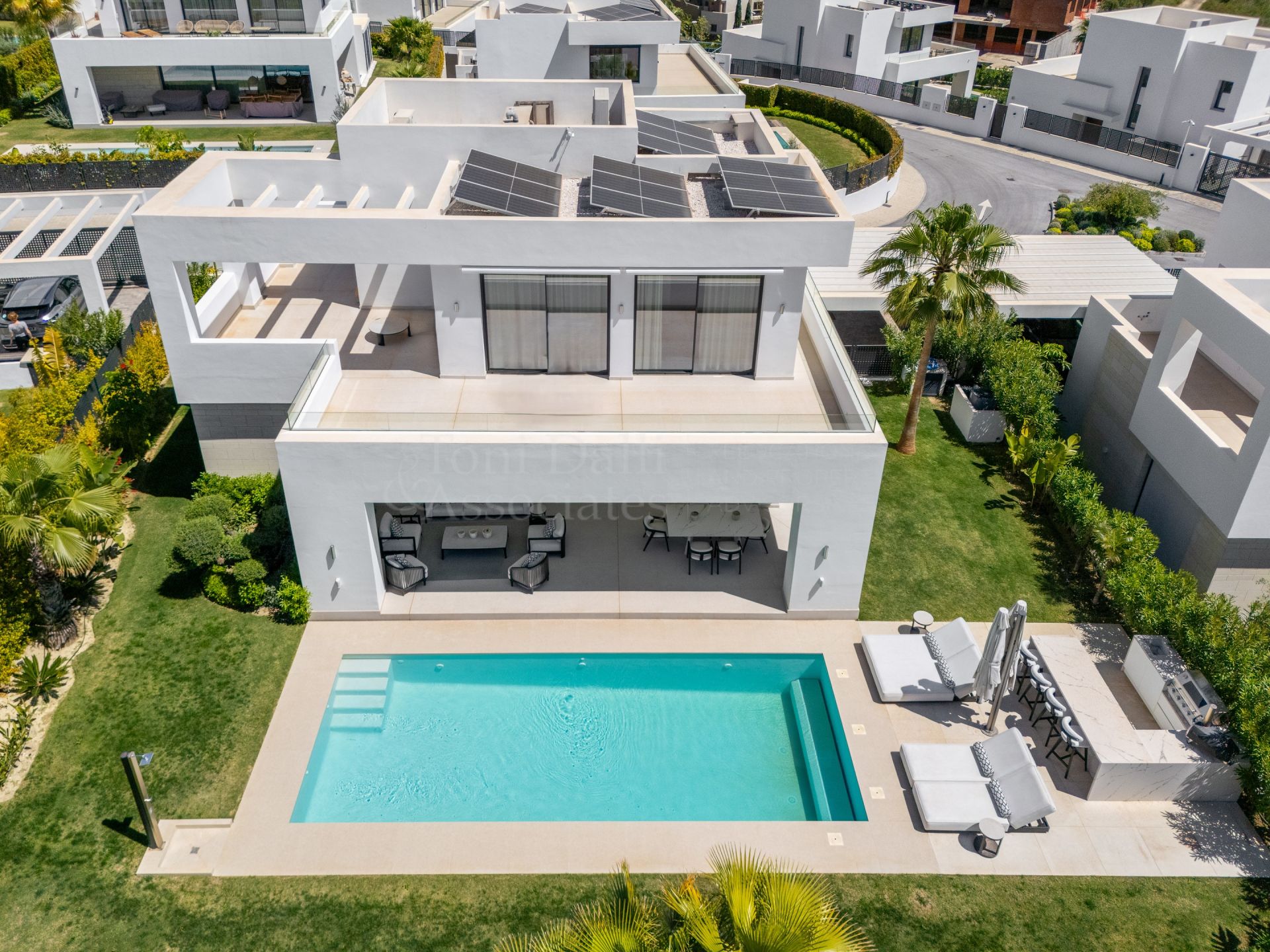 Villa in La Finca de Marbella, Marbella