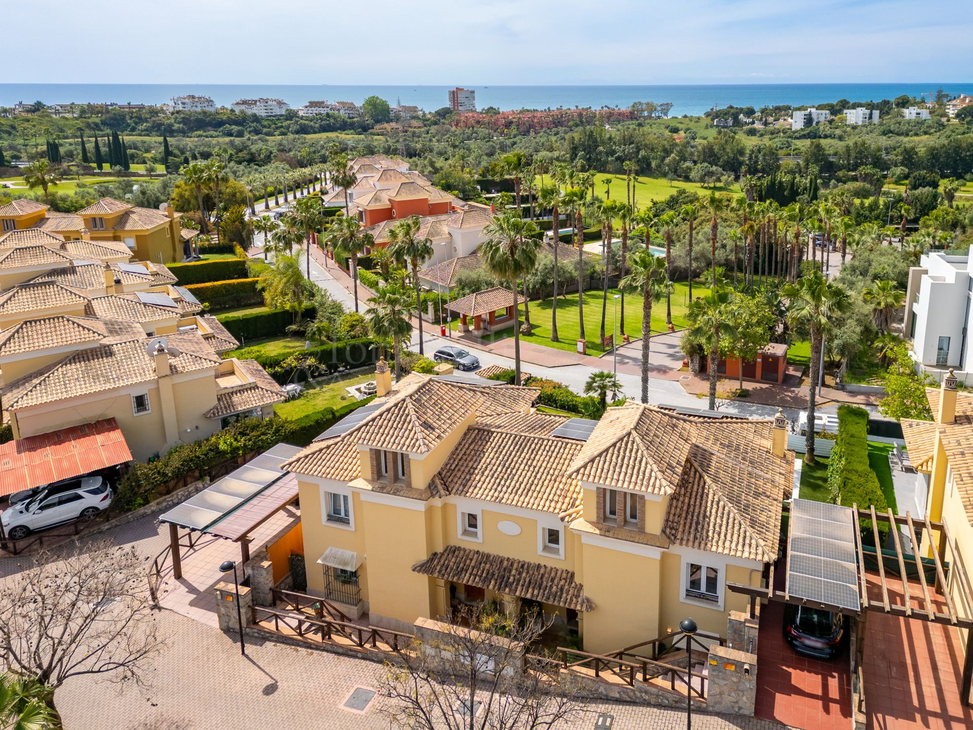 Semi Detached House in Santa Clara, Marbella