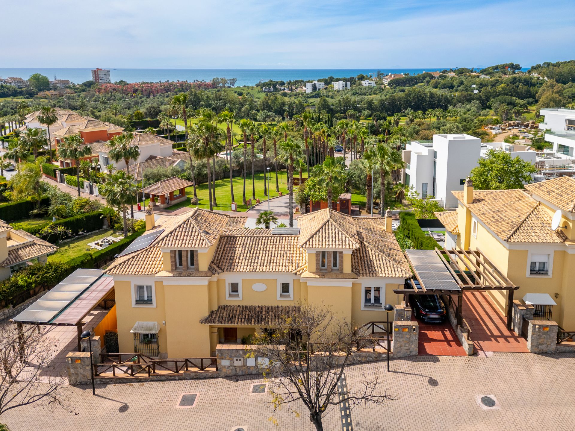 Semi Detached House in Santa Clara, Marbella