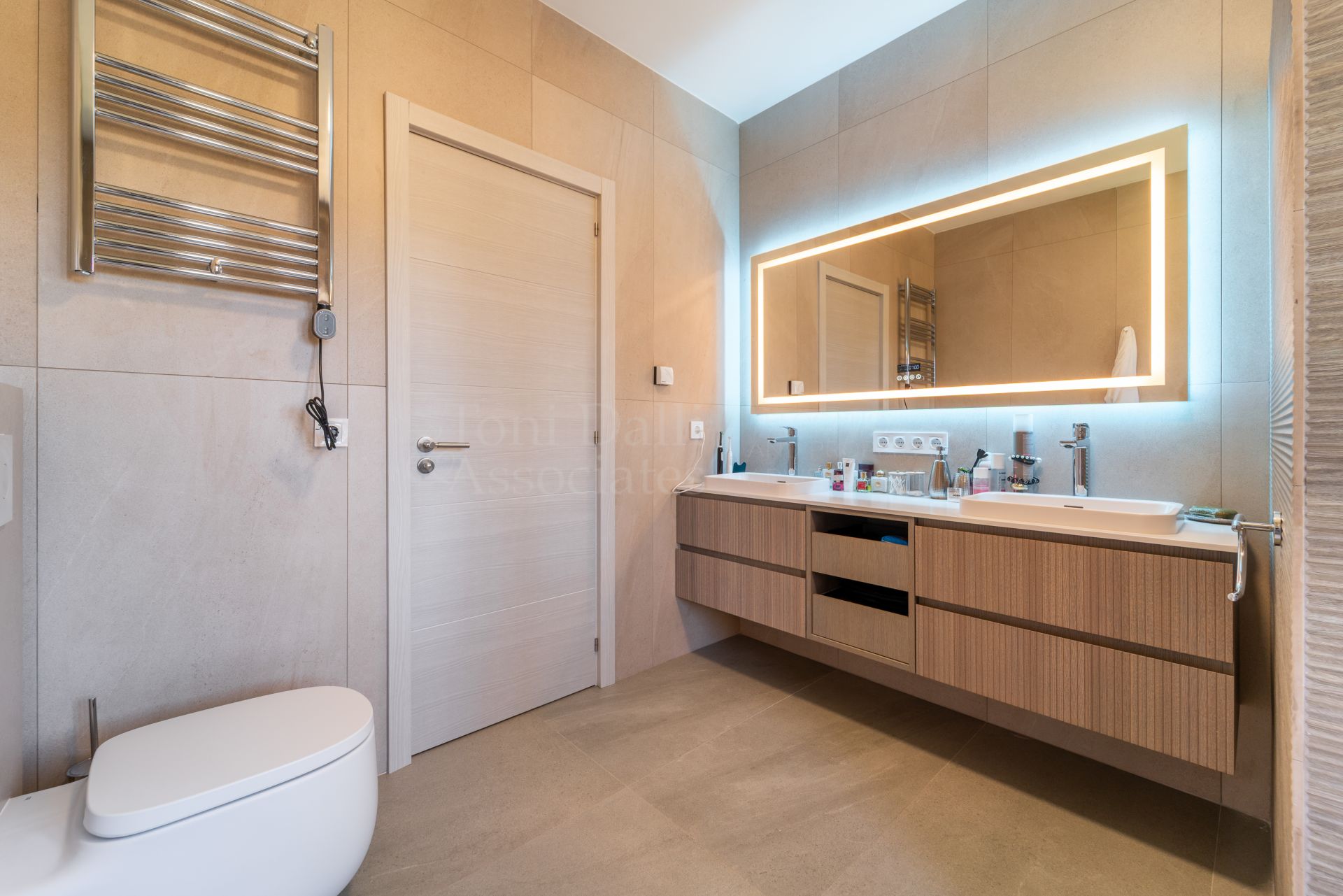 Town House in Atalaya, Estepona
