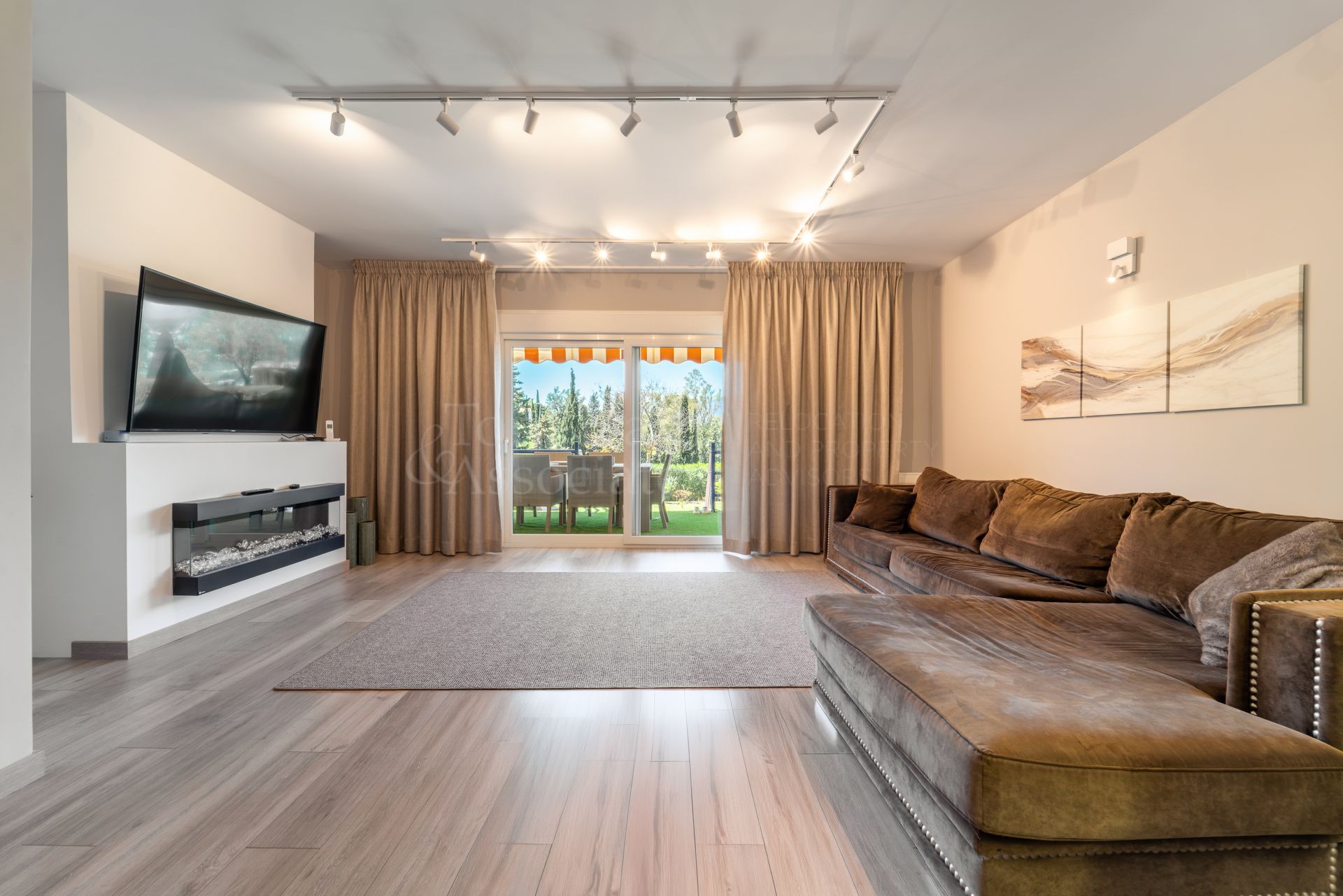 Town House in Atalaya, Estepona