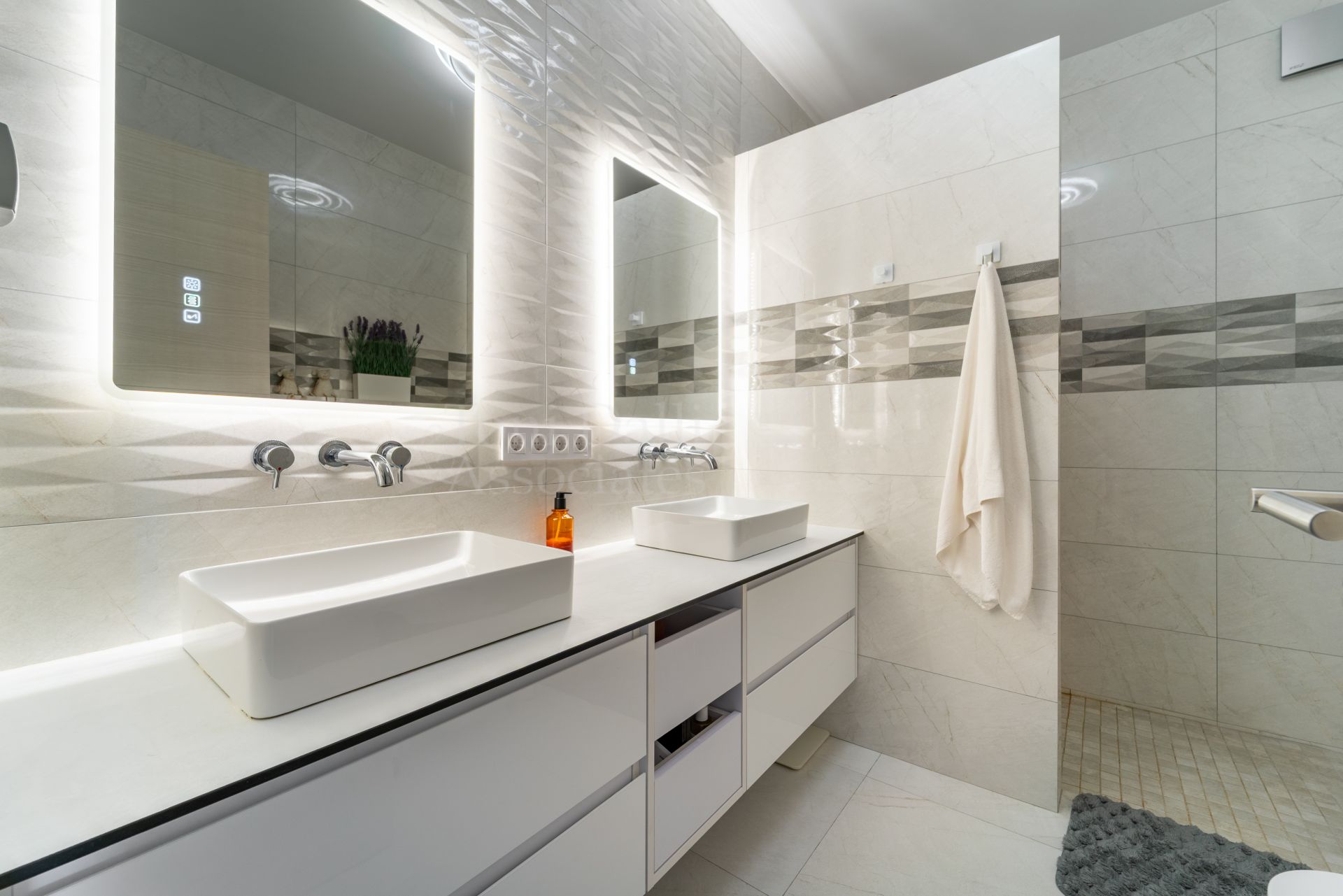 Town House in Atalaya, Estepona
