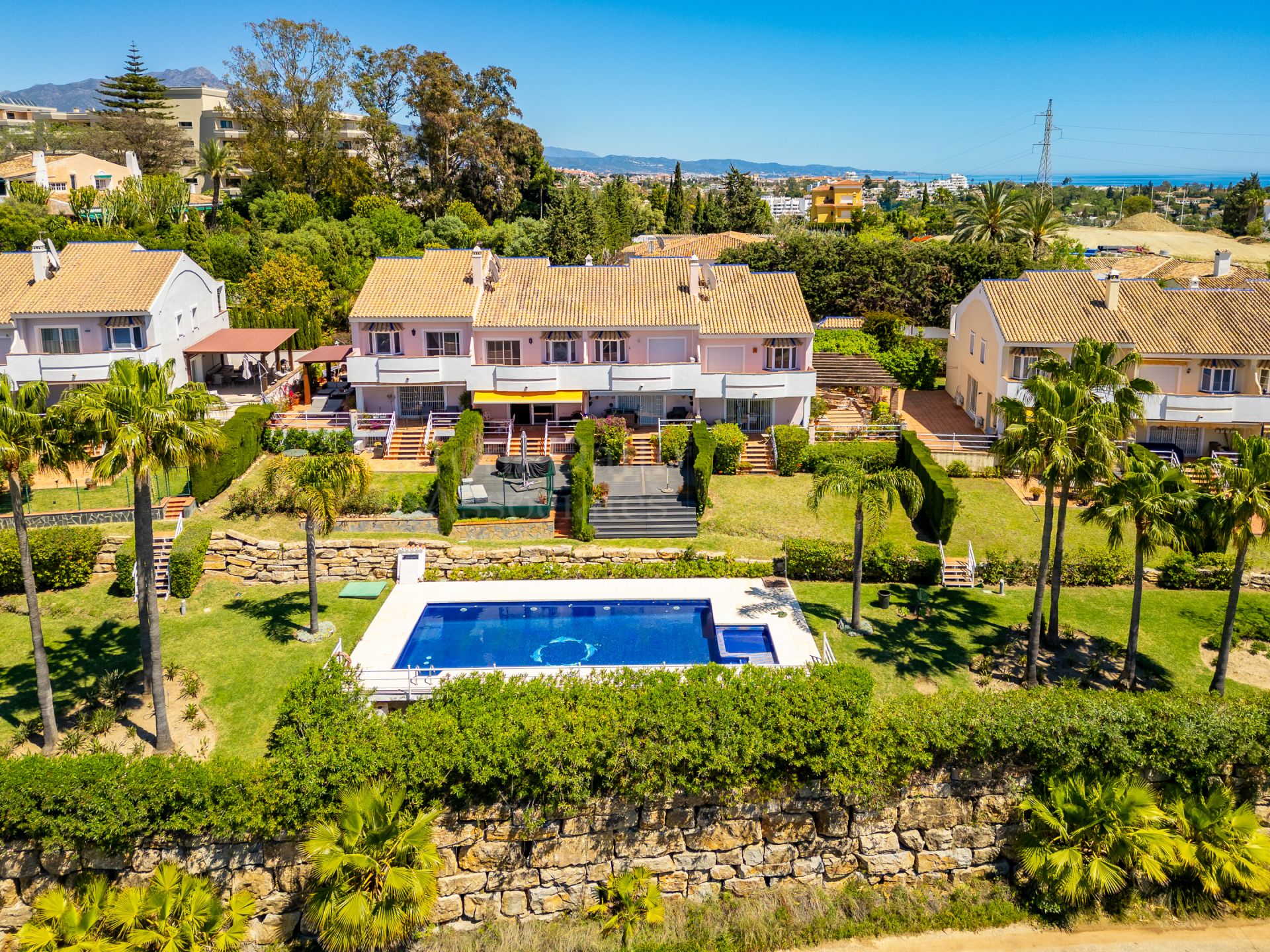 Town House in Atalaya, Estepona