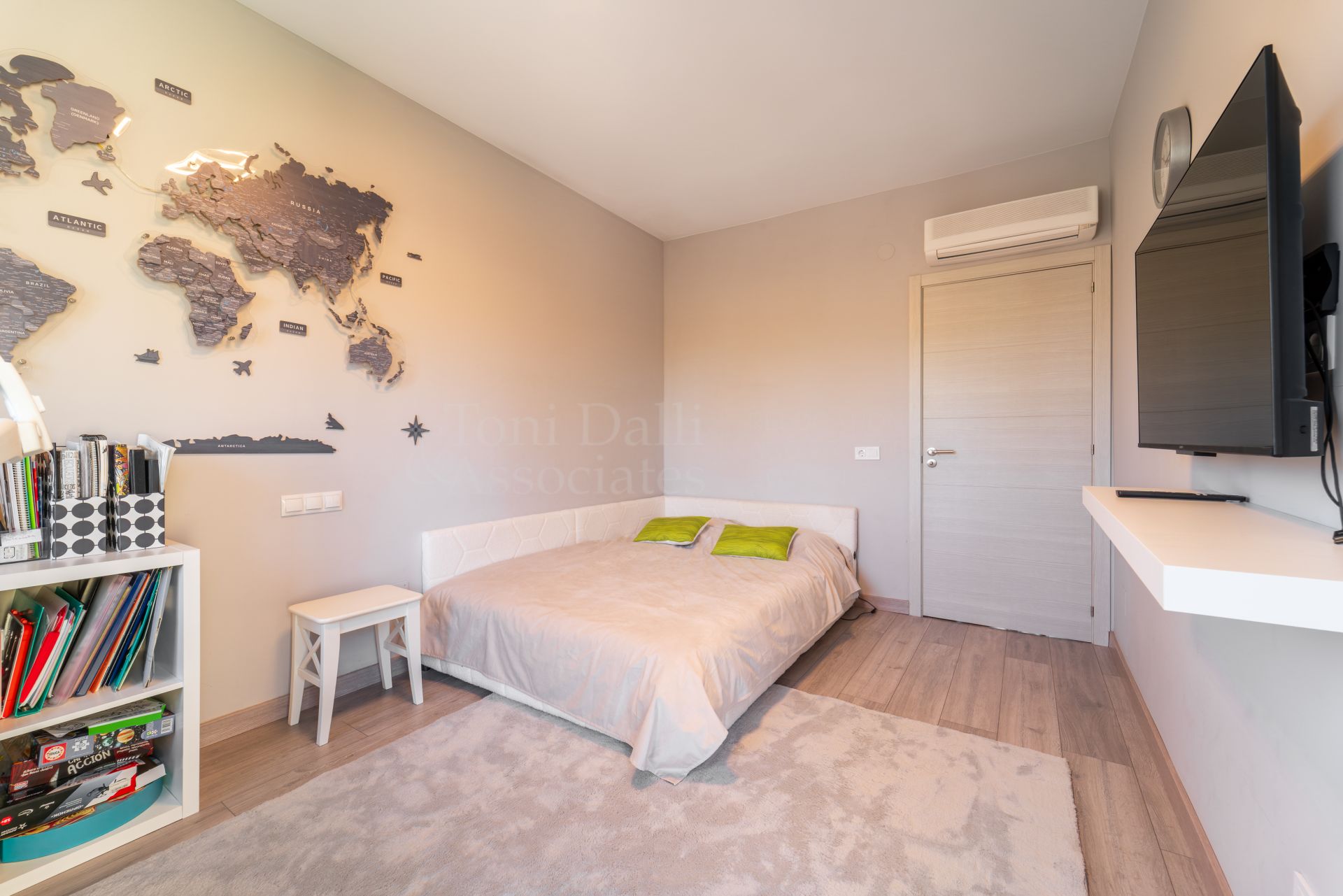 Town House in Atalaya, Estepona