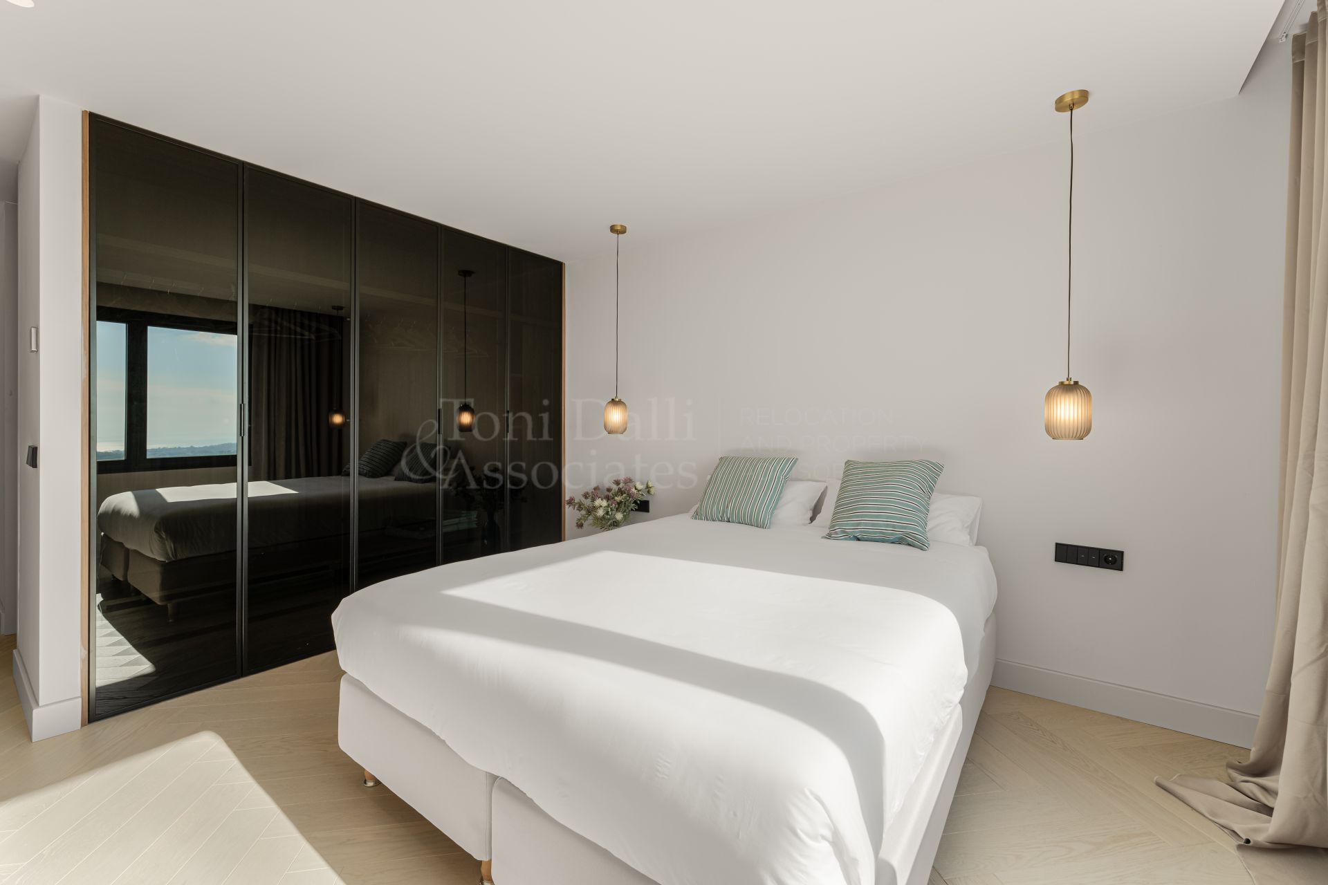Duplex Penthouse in Monte Halcones, Benahavis