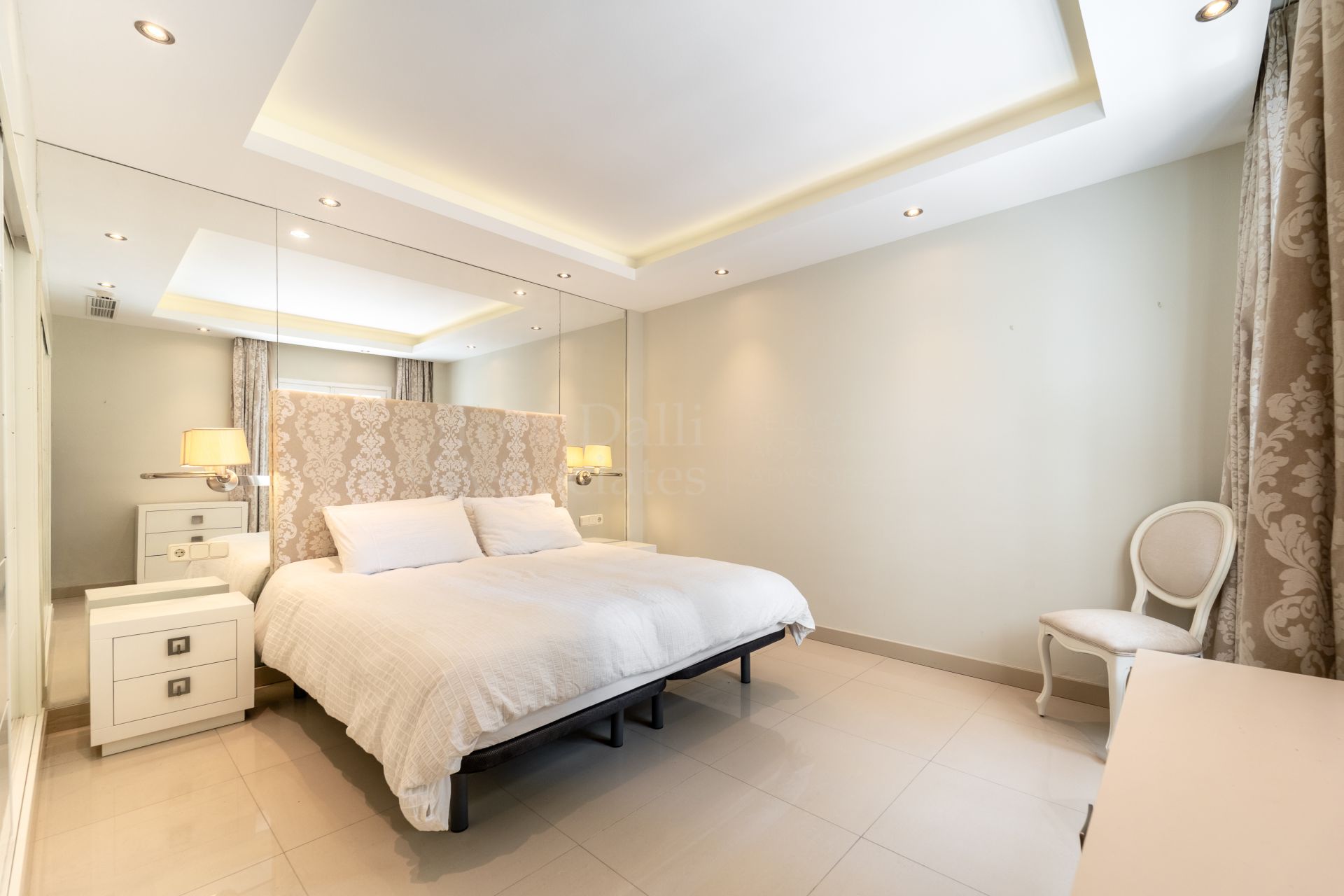 Apartment in Hotel Puente Romano, Marbella