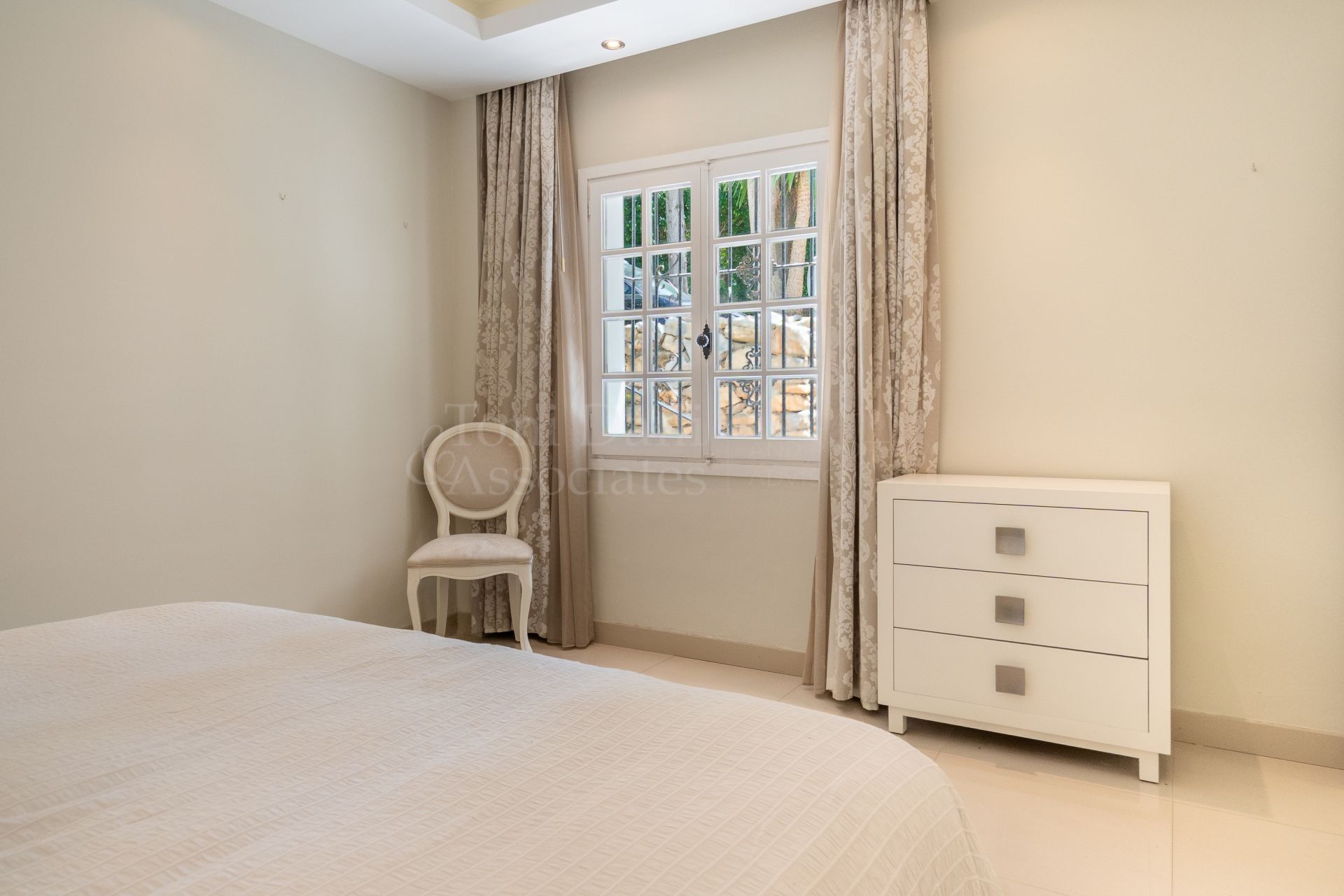 Apartment in Hotel Puente Romano, Marbella