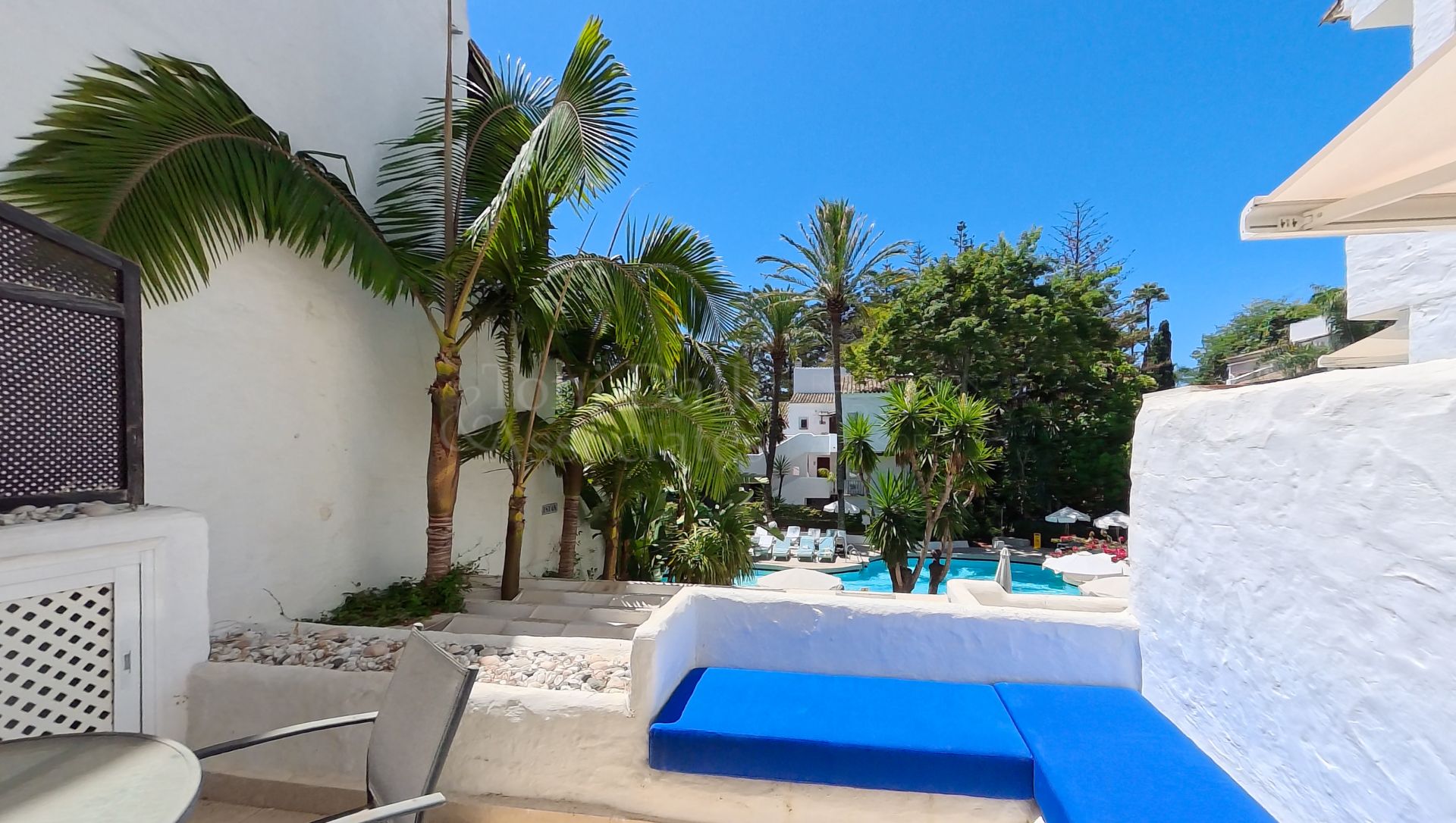Apartment in Hotel Puente Romano, Marbella
