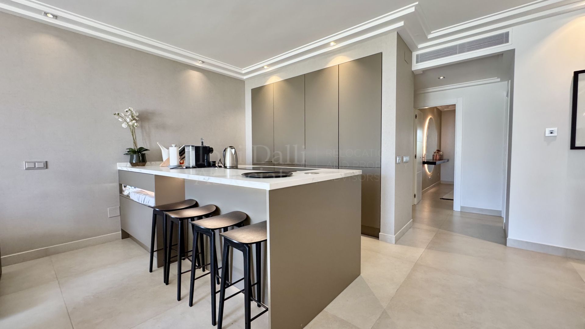 Ground Floor Apartment in Marina Puente Romano, Marbella