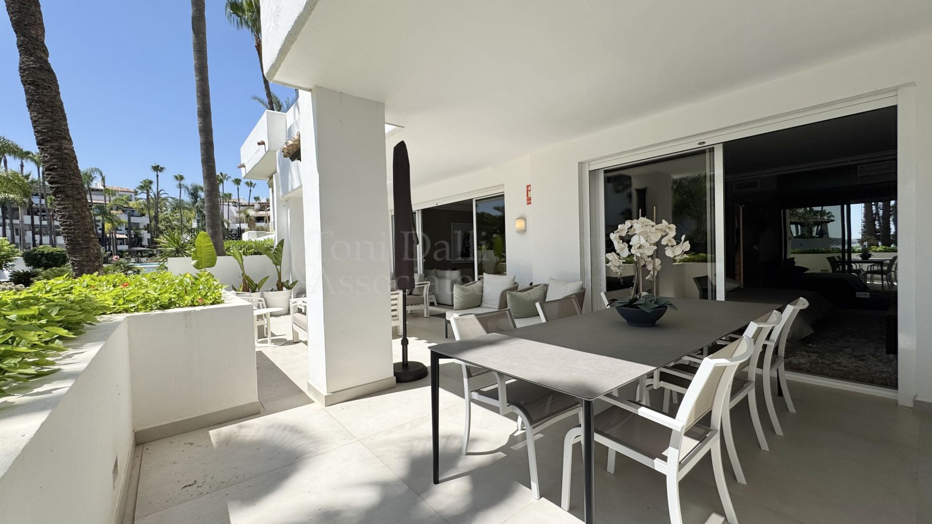Ground Floor Apartment in Marina Puente Romano, Marbella