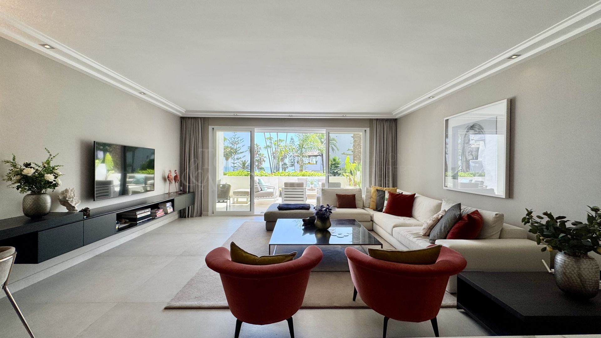 Ground Floor Apartment in Marina Puente Romano, Marbella