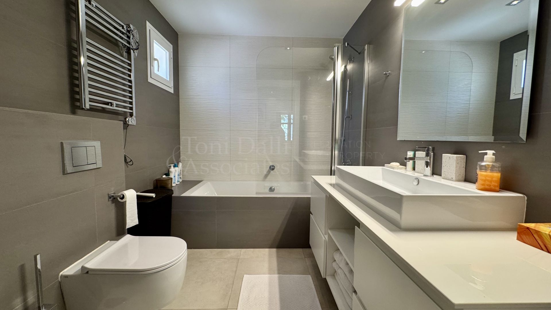 Ground Floor Apartment in Marina Puente Romano, Marbella