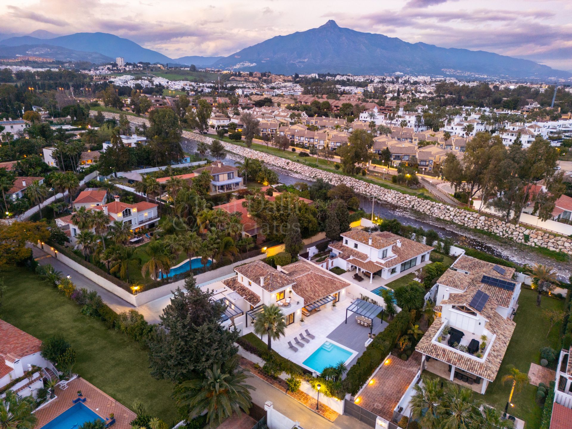 Villa in Cortijo Blanco, San Pedro de Alcantara