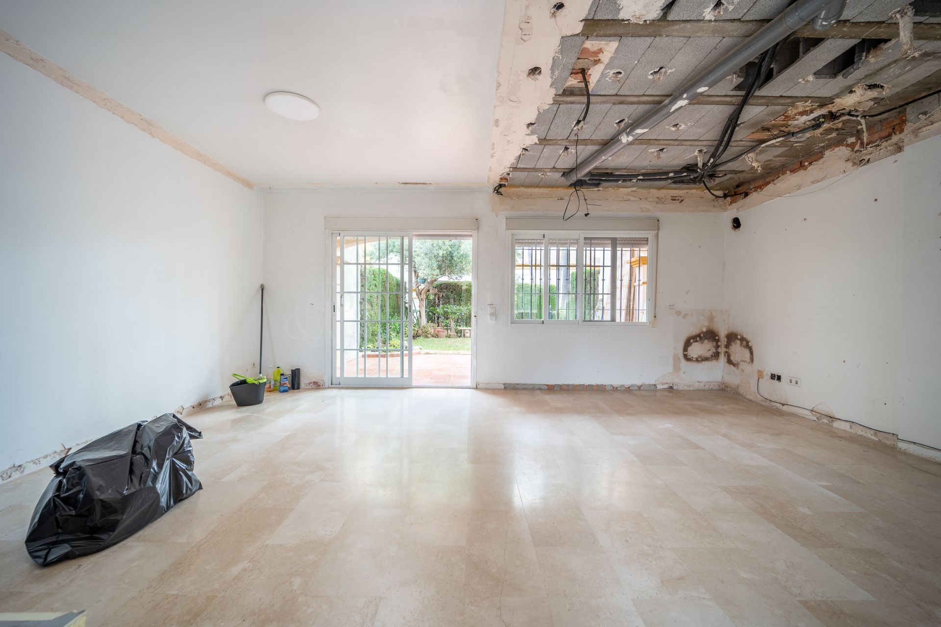 Town House in Azalea Beach, Marbella