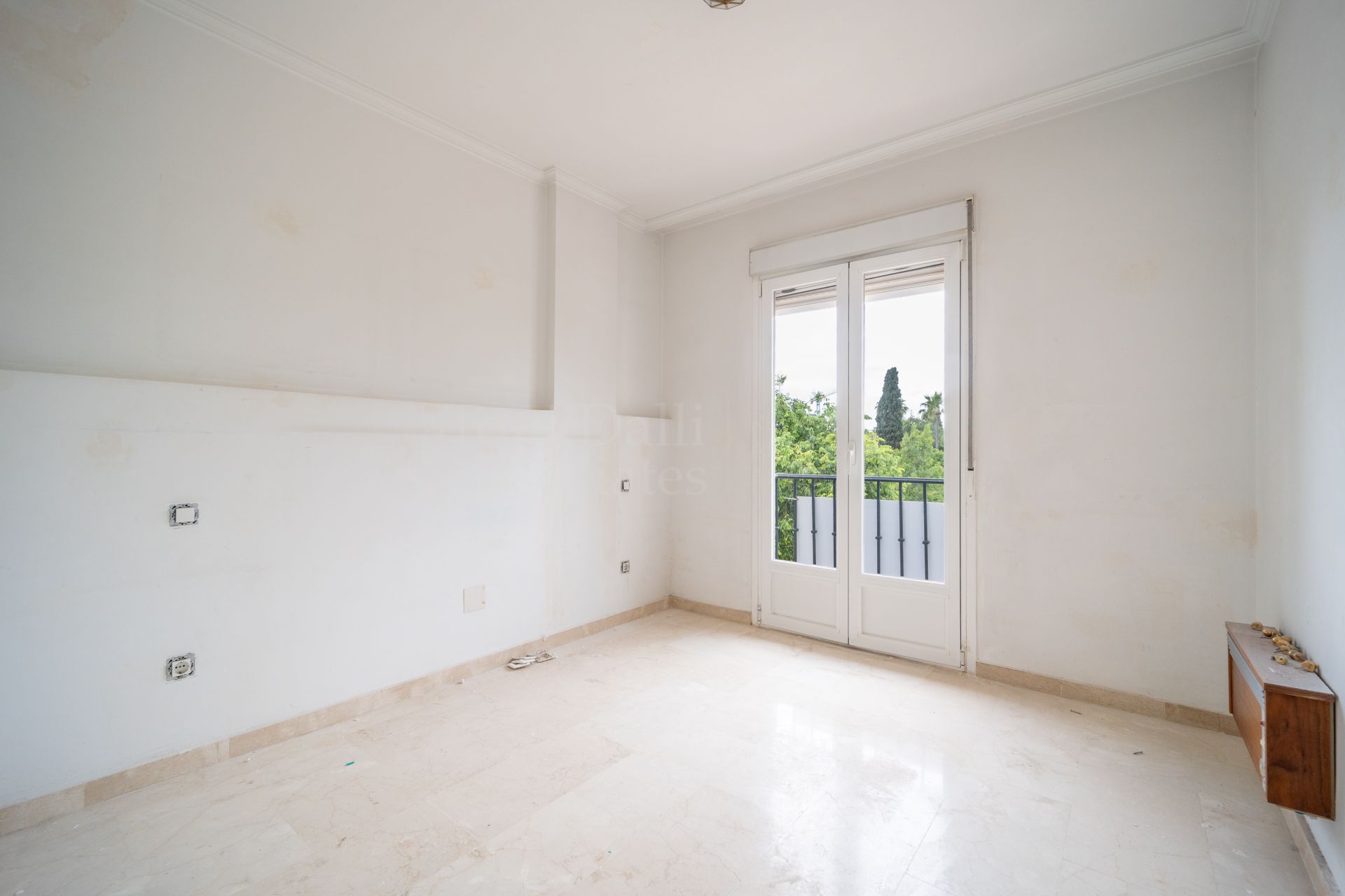Town House in Azalea Beach, Marbella