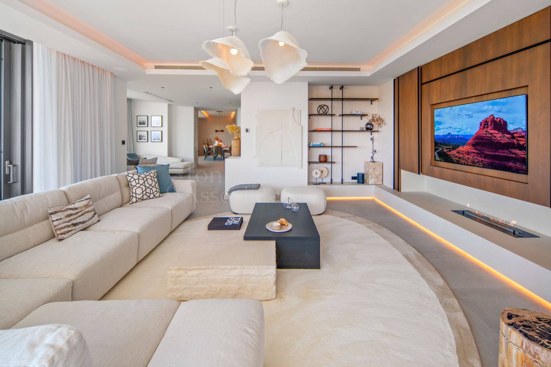 Villa in El Rosario, Marbella