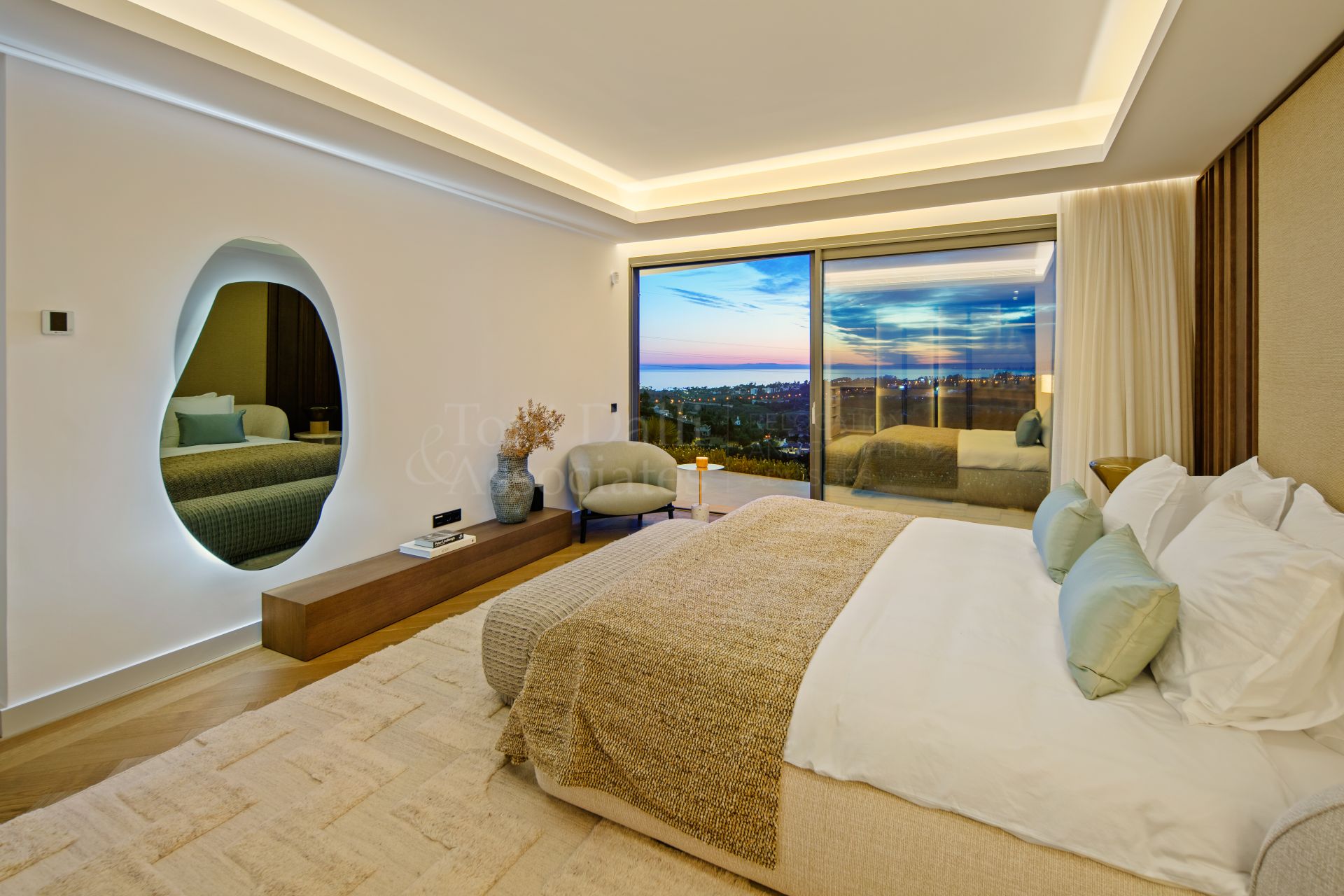 Villa in El Rosario, Marbella