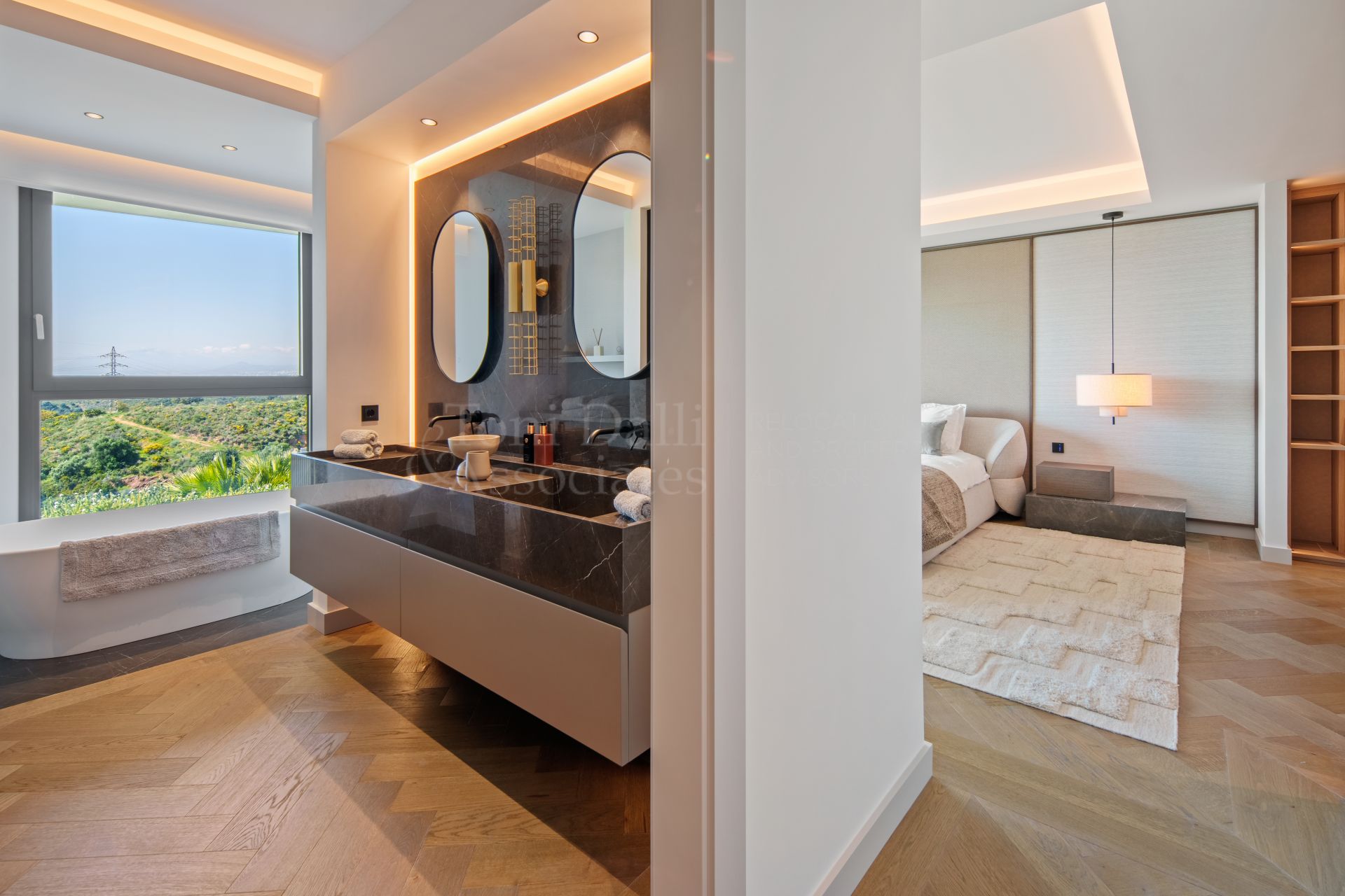 Villa in El Rosario, Marbella
