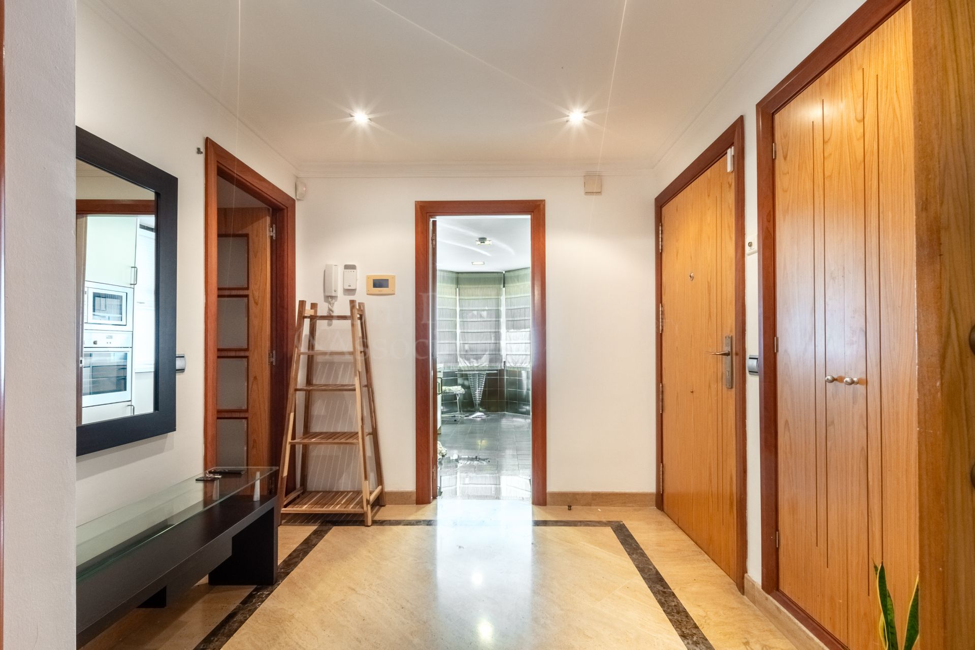 Ground Floor Apartment in El Embrujo Banús, Marbella