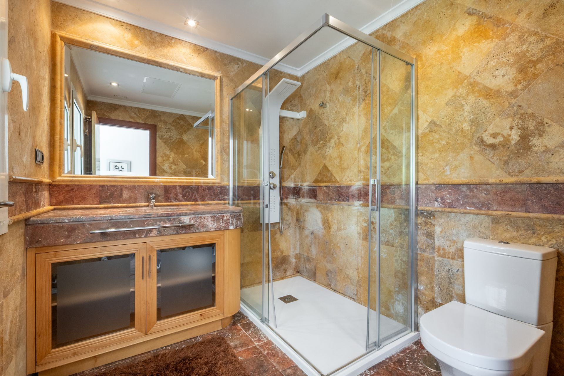 Ground Floor Apartment in El Embrujo Banús, Marbella