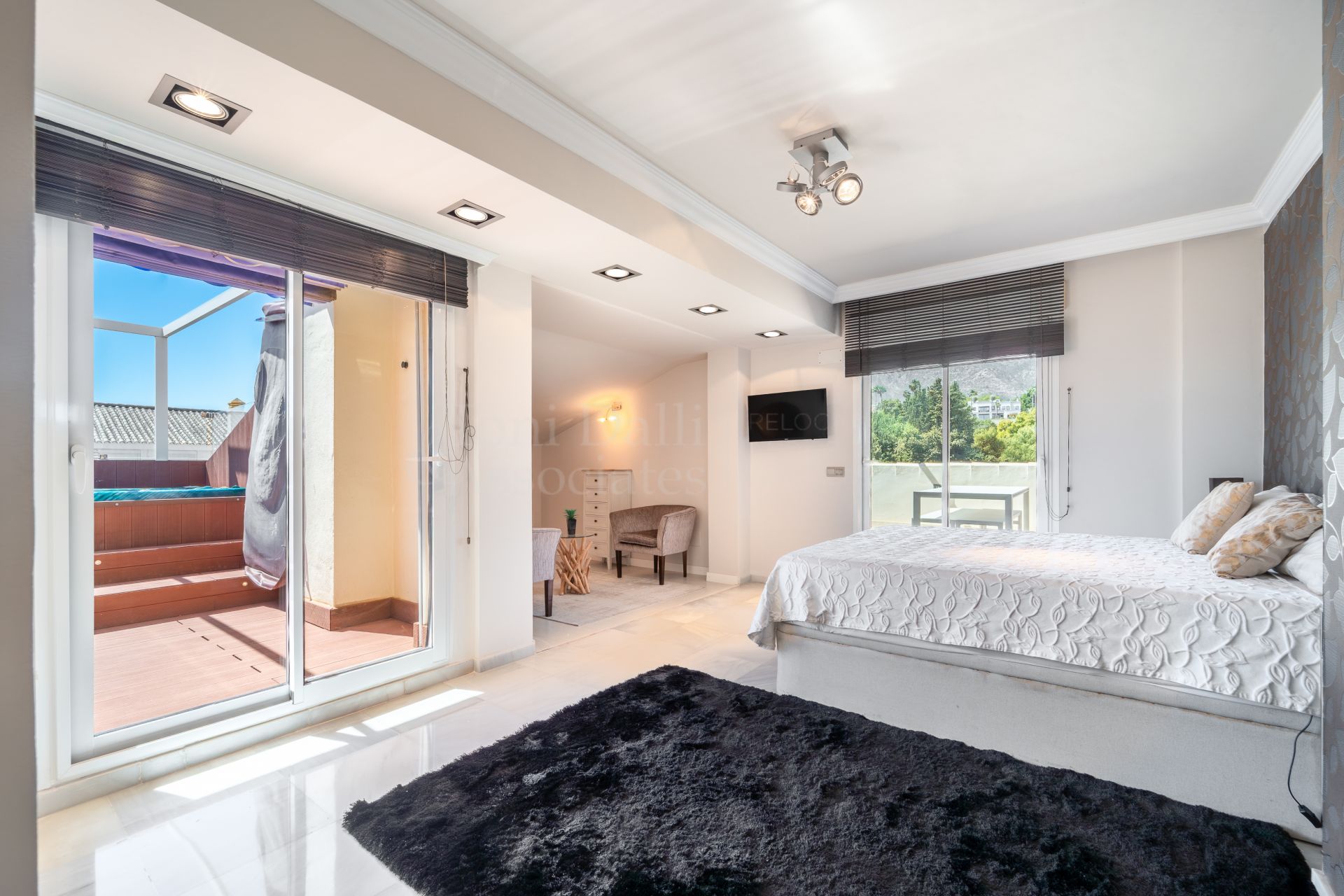 Duplex Penthouse in Costa Nagüeles II, Marbella