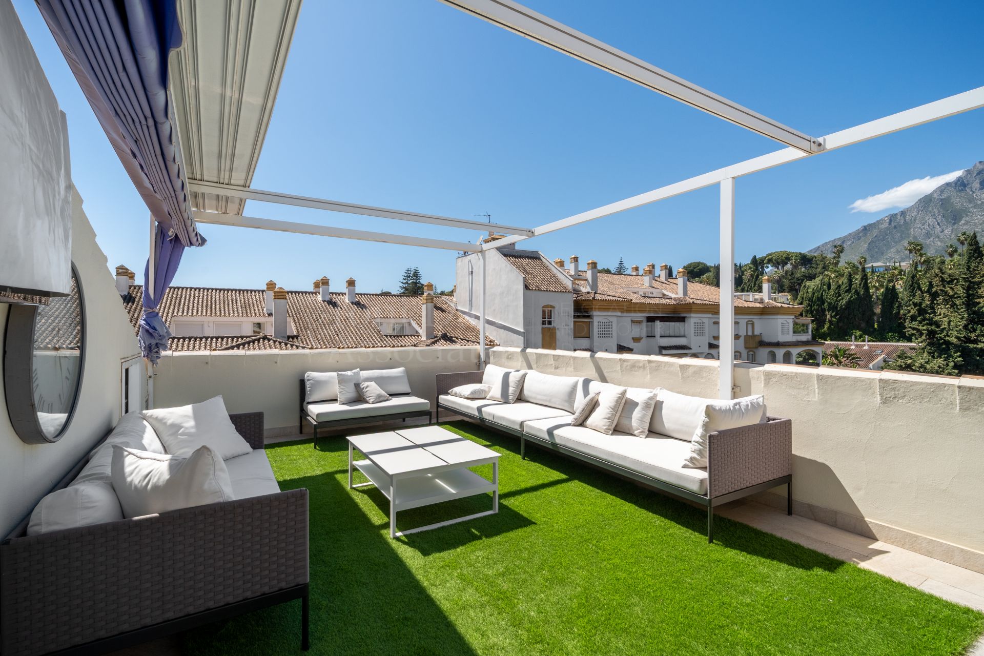 Duplex Penthouse in Costa Nagüeles II, Marbella