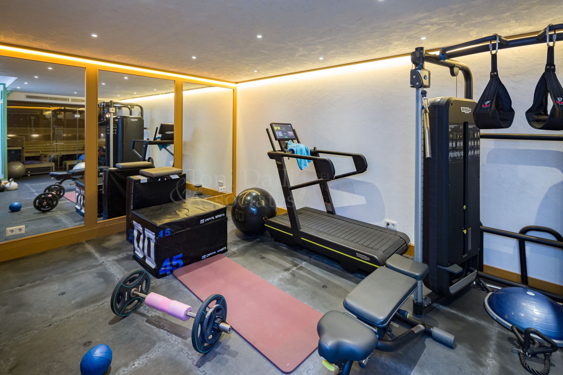 Villa in Aloha, Marbella