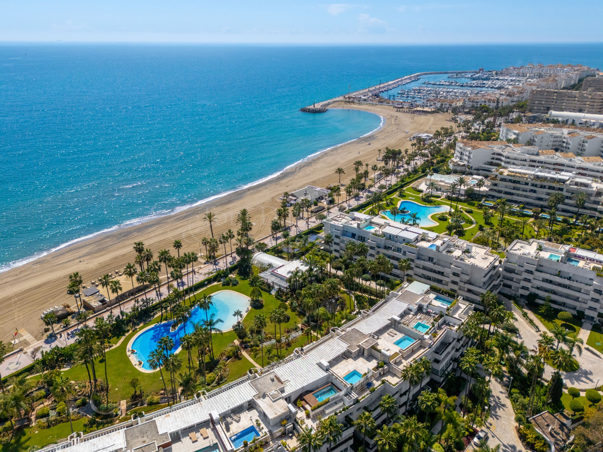 Ground Floor Apartment in Los Granados, Marbella