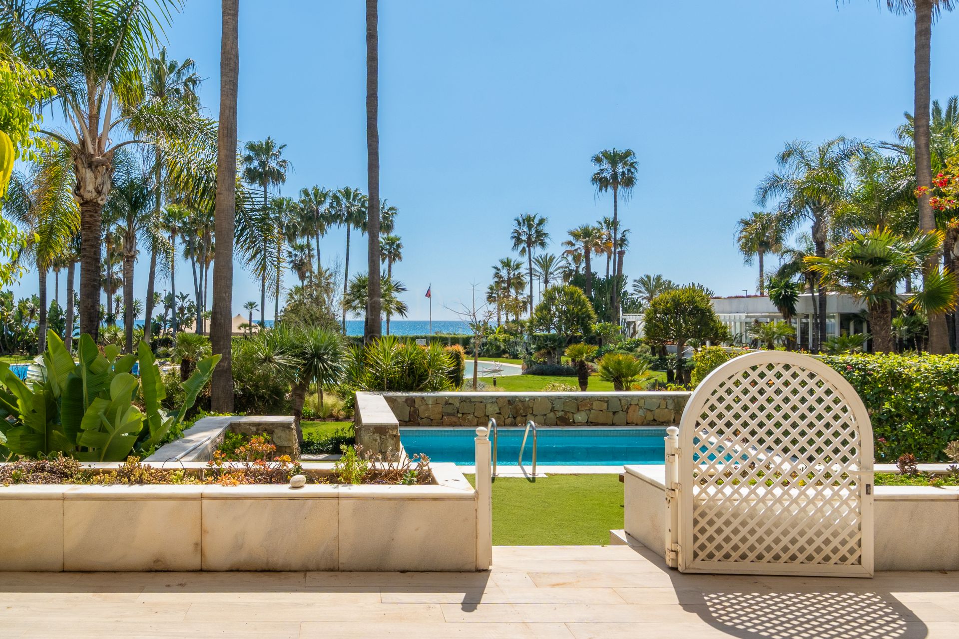 Ground Floor Apartment in Los Granados, Marbella