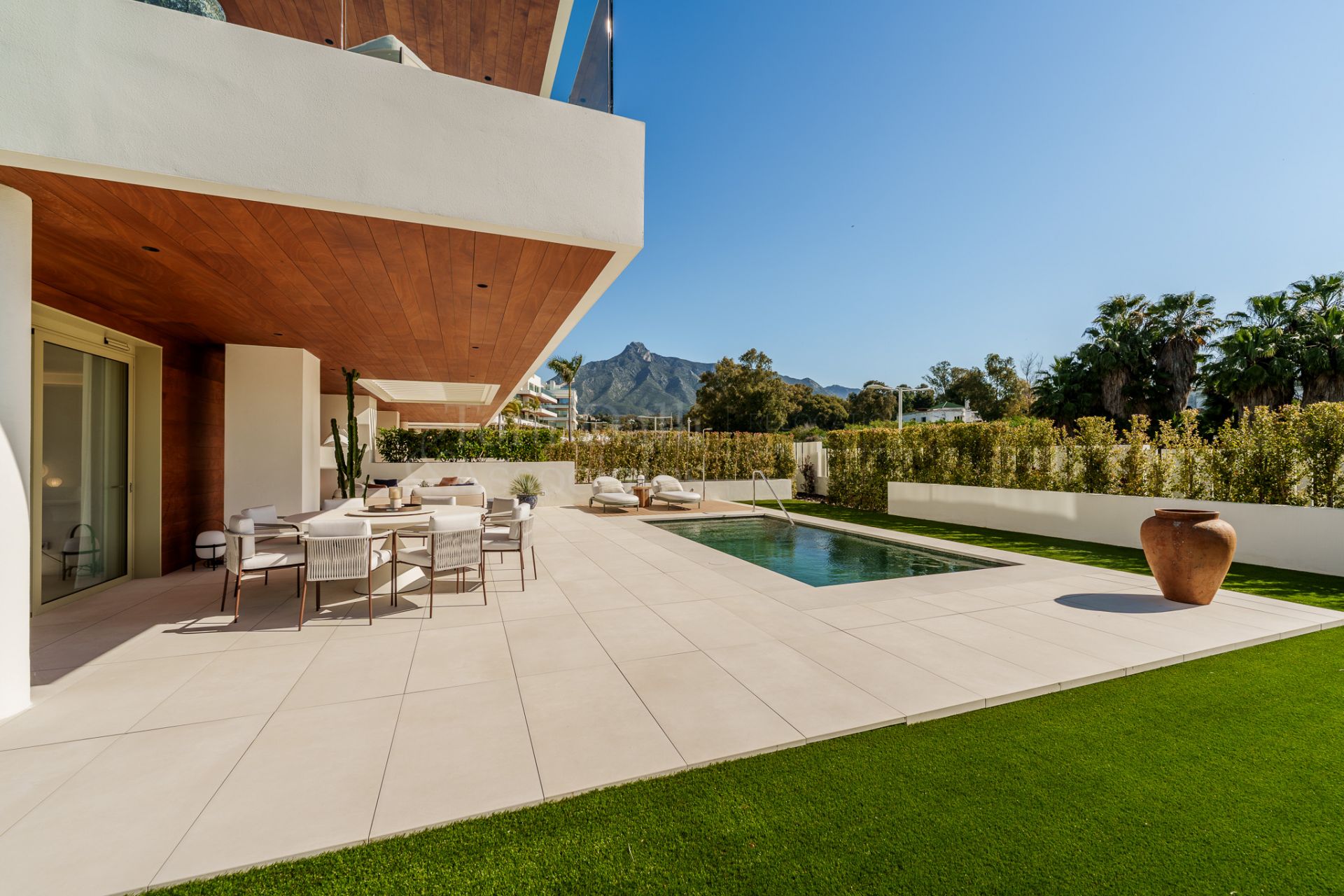 Triplex in Benalús, Marbella