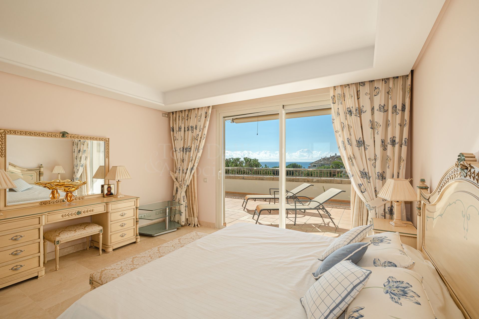 Apartment in La Trinidad, Marbella