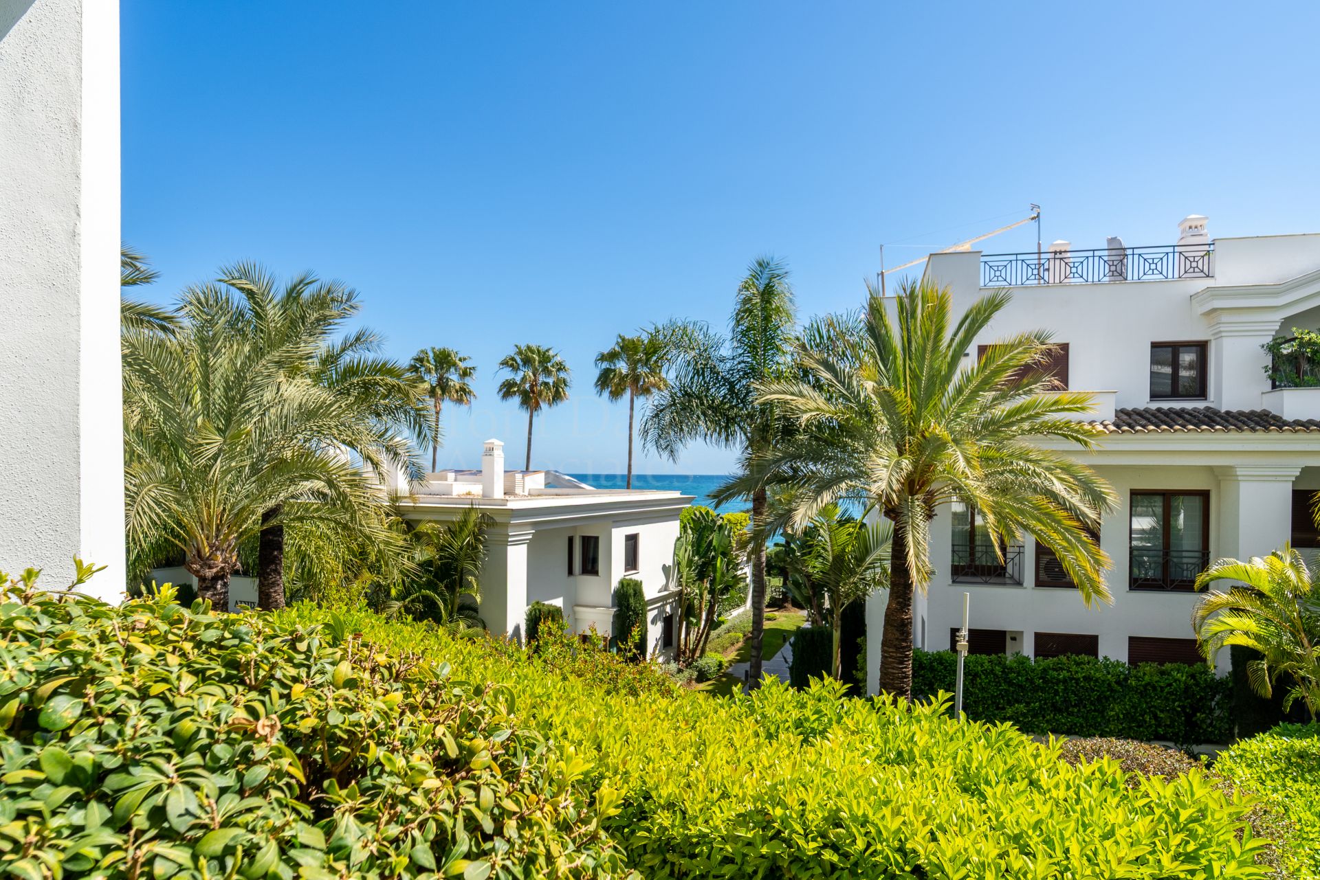 Ground Floor Apartment in Doncella Beach, Estepona