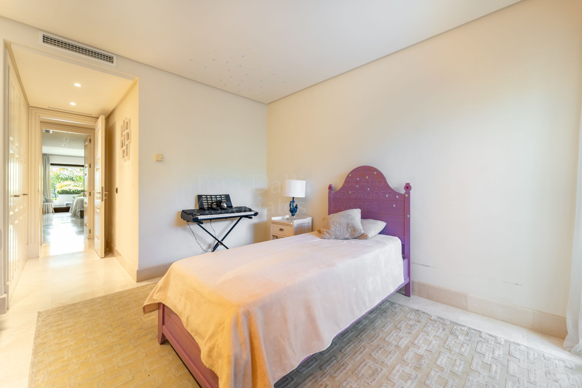 Ground Floor Apartment in Doncella Beach, Estepona